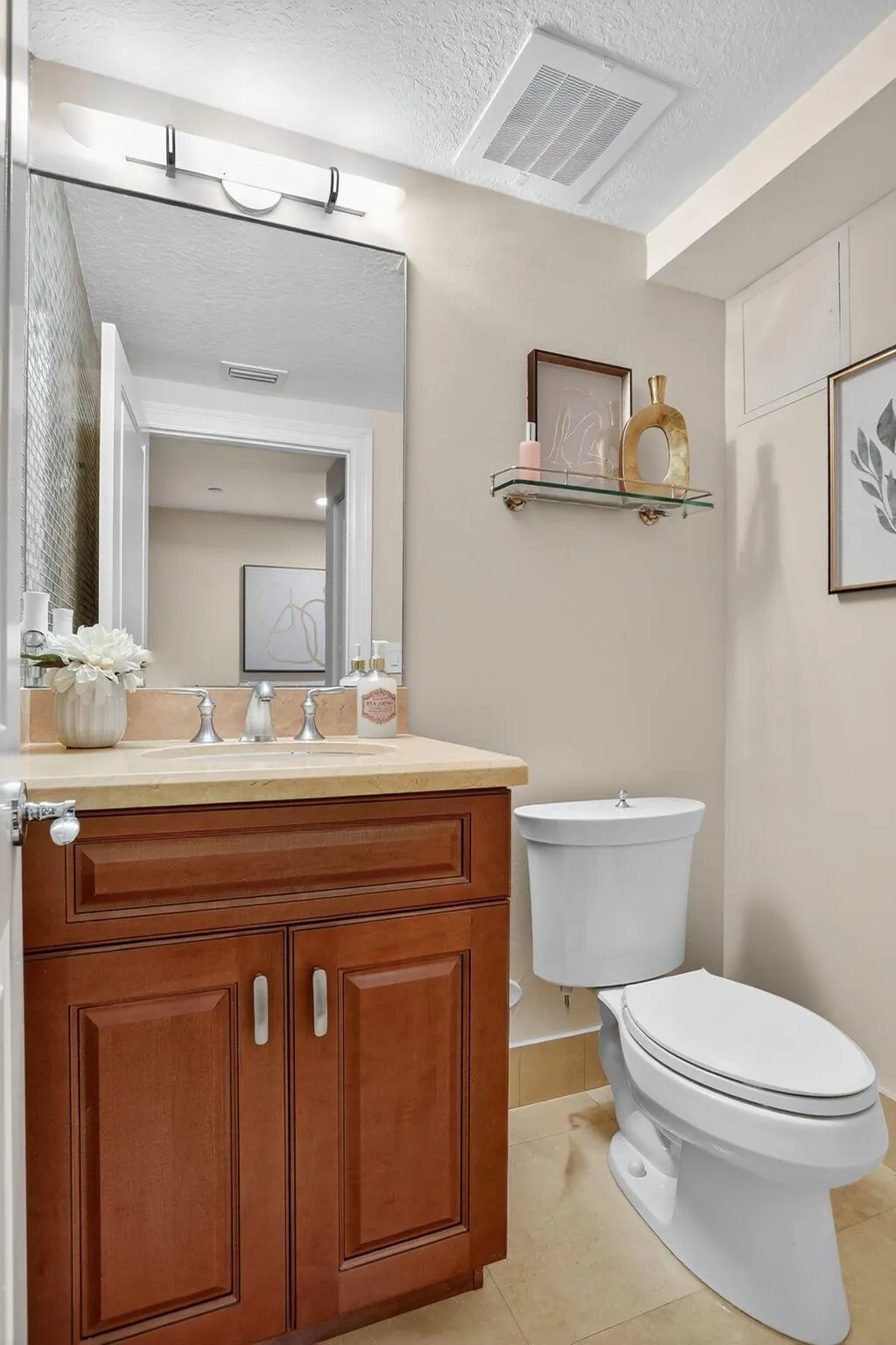 1200 Hillsboro Mile, #2203