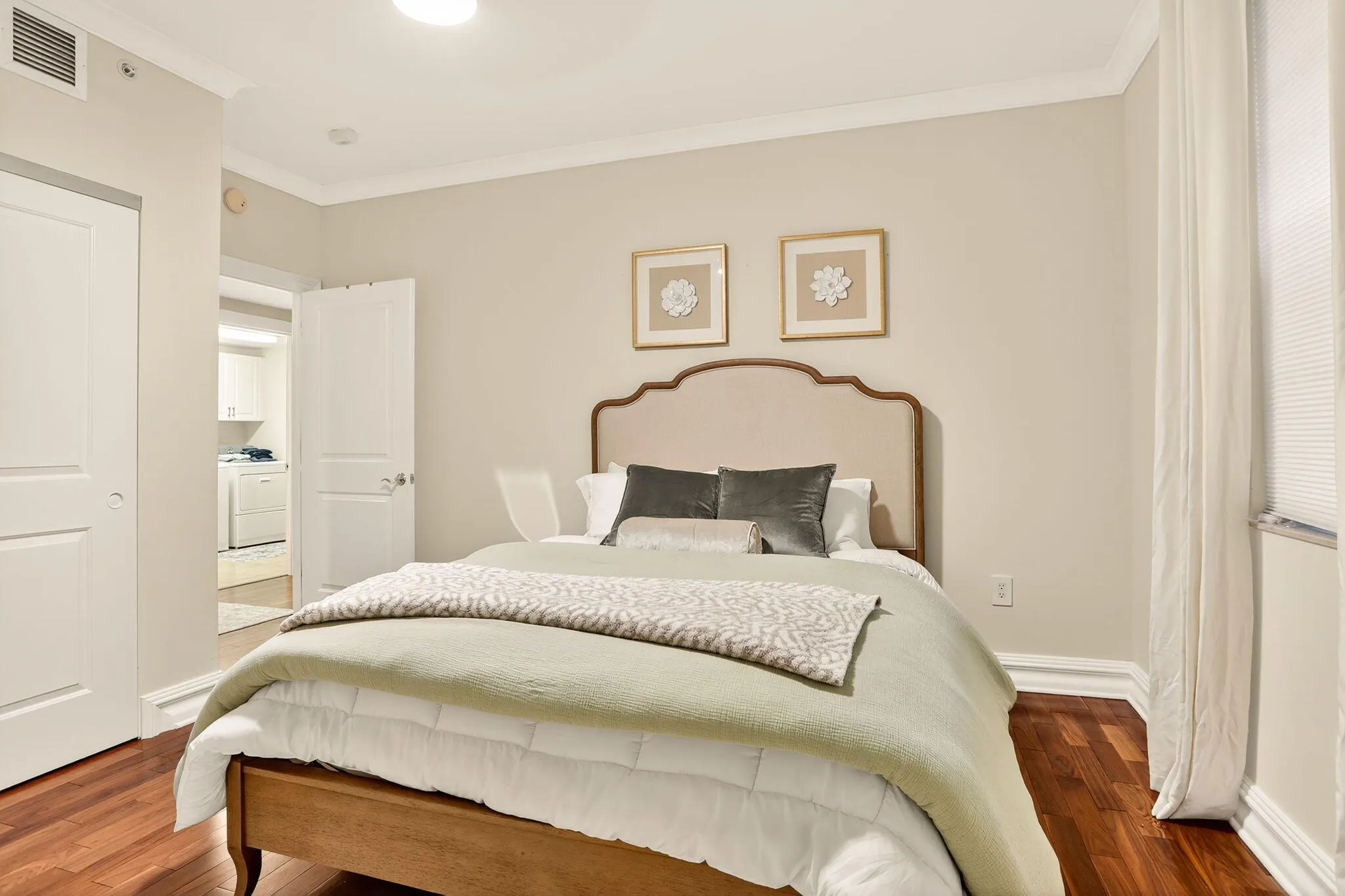 1200 Hillsboro Mile, #2203