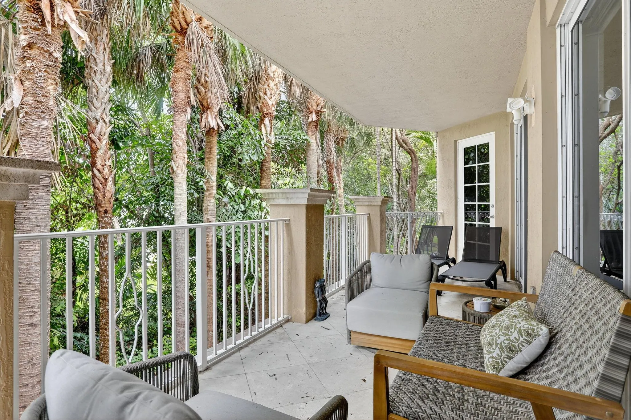 1200 Hillsboro Mile, #2203