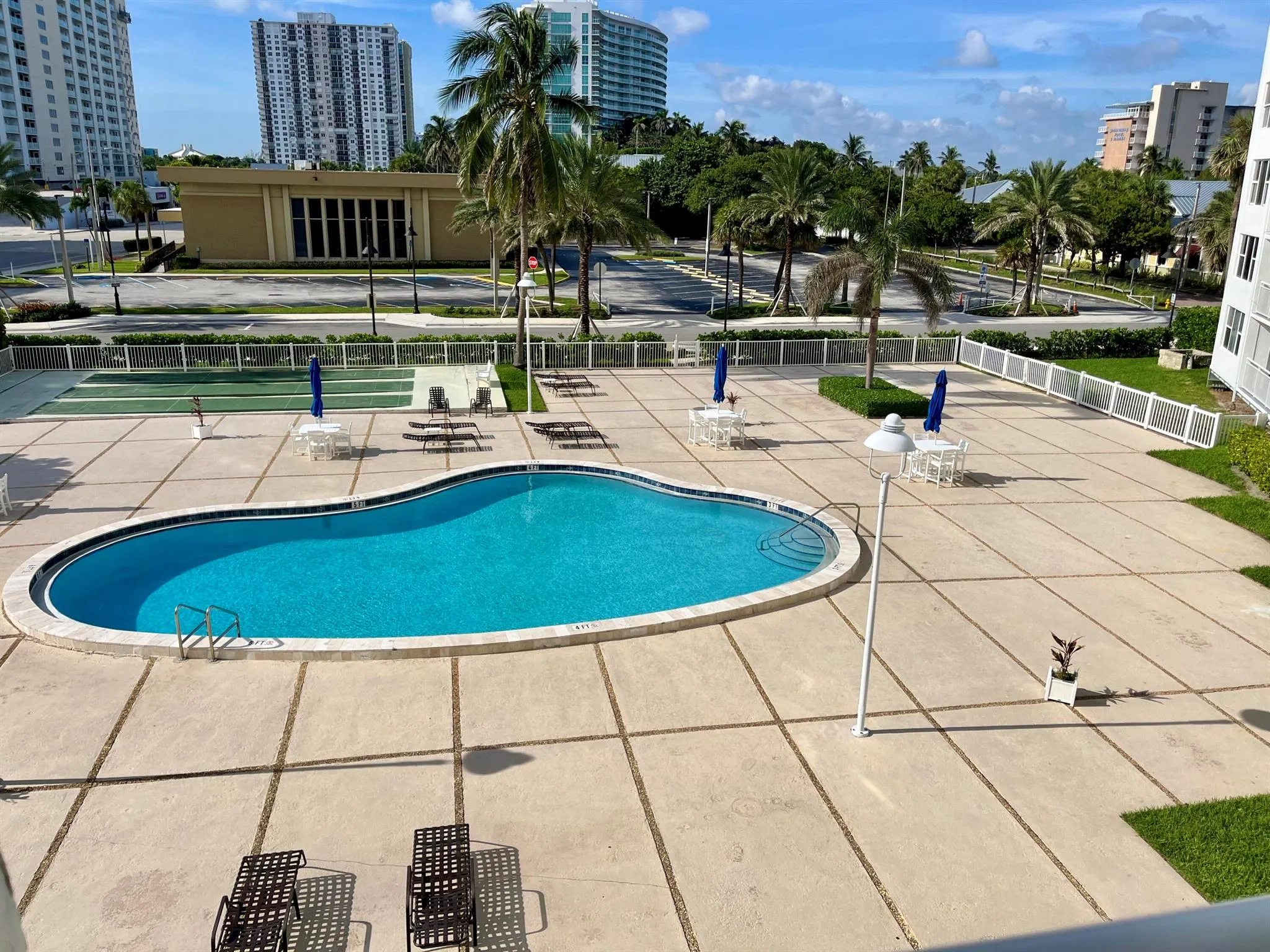 201 N Ocean Boulevard, #302