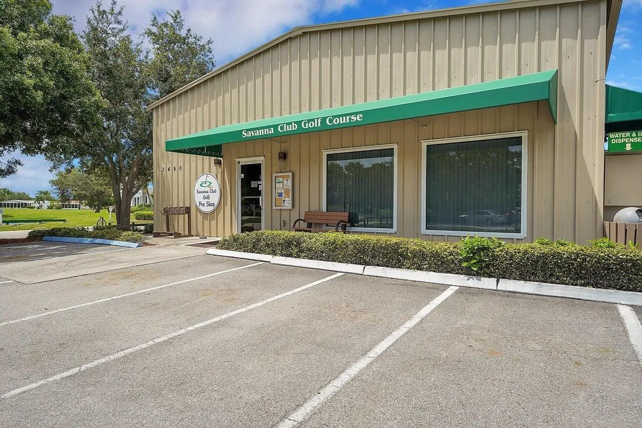 3700 Westchester Court