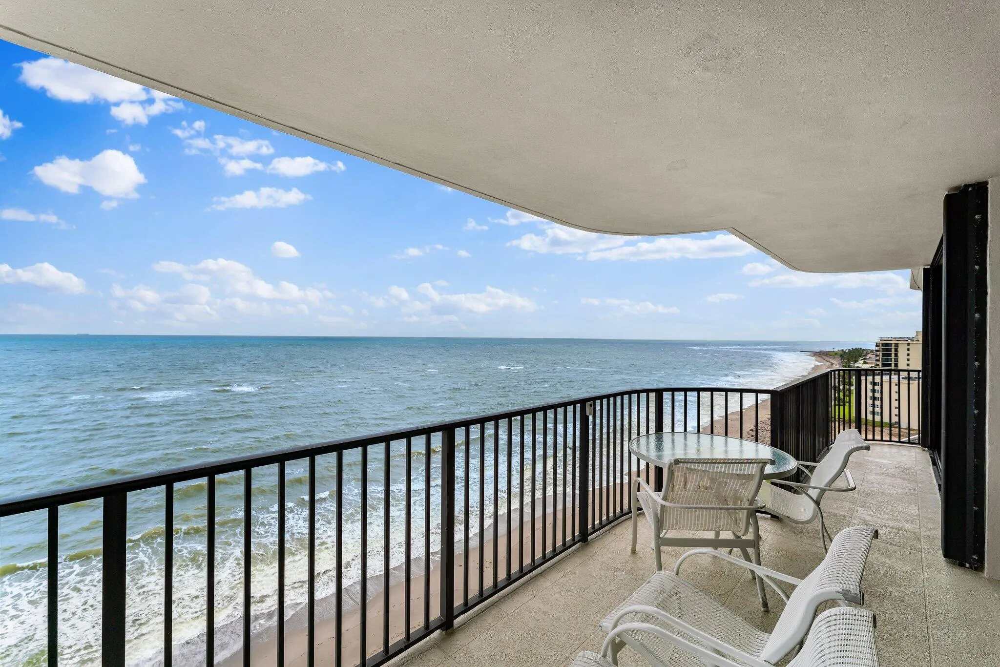 400 Beach Road, #Ph-C