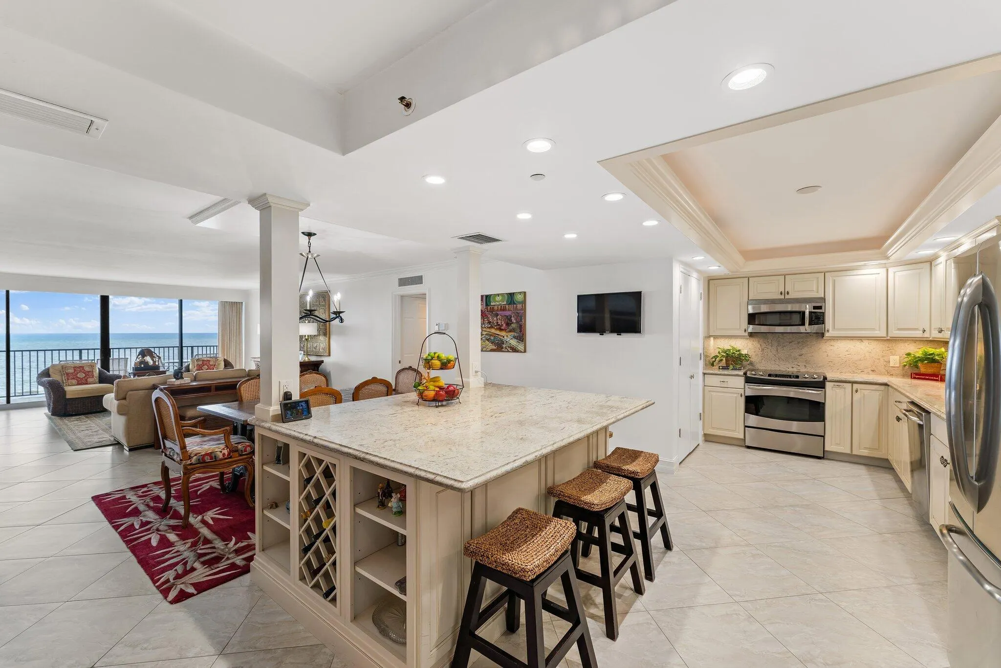 400 Beach Road, #Ph-C