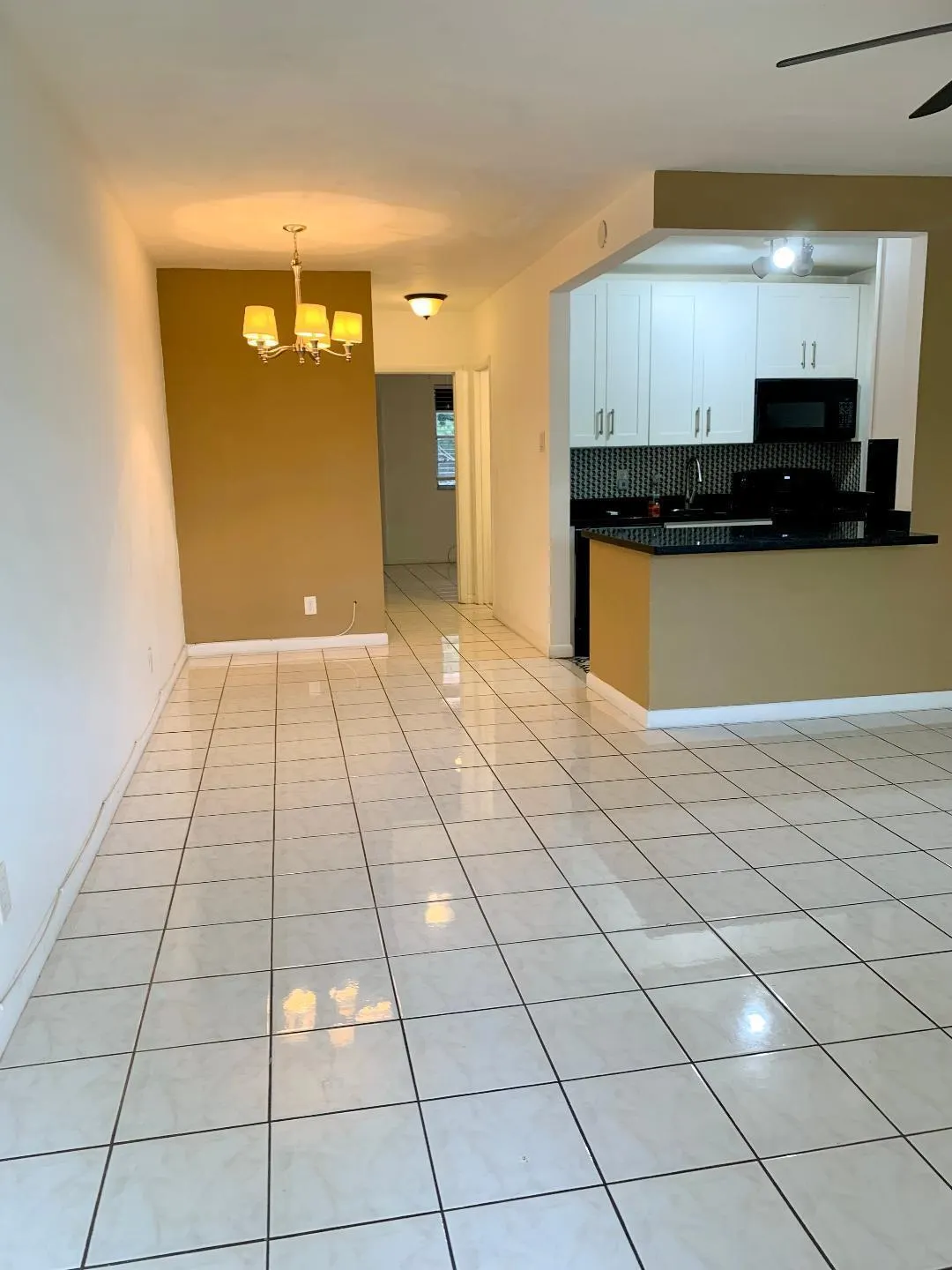 2915 Plunkett Street, #11d