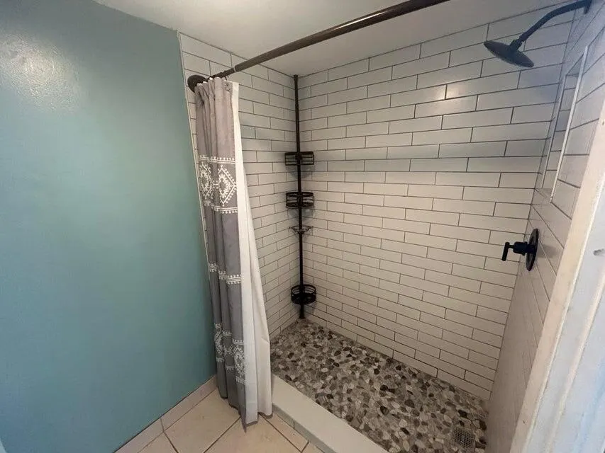 1402 Nebraska Avenue, #15d
