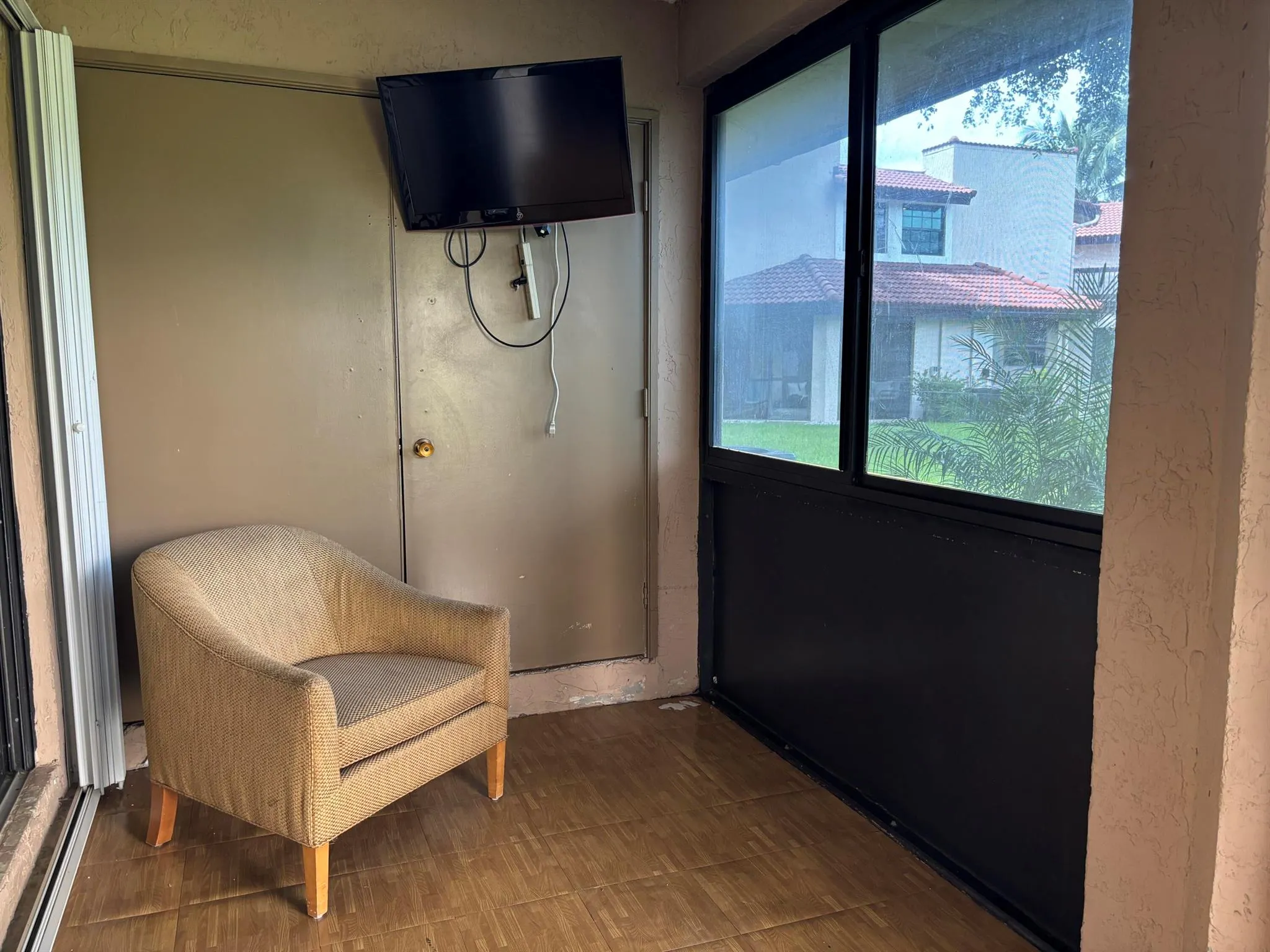 9121 W Sunrise Boulevard, #9121