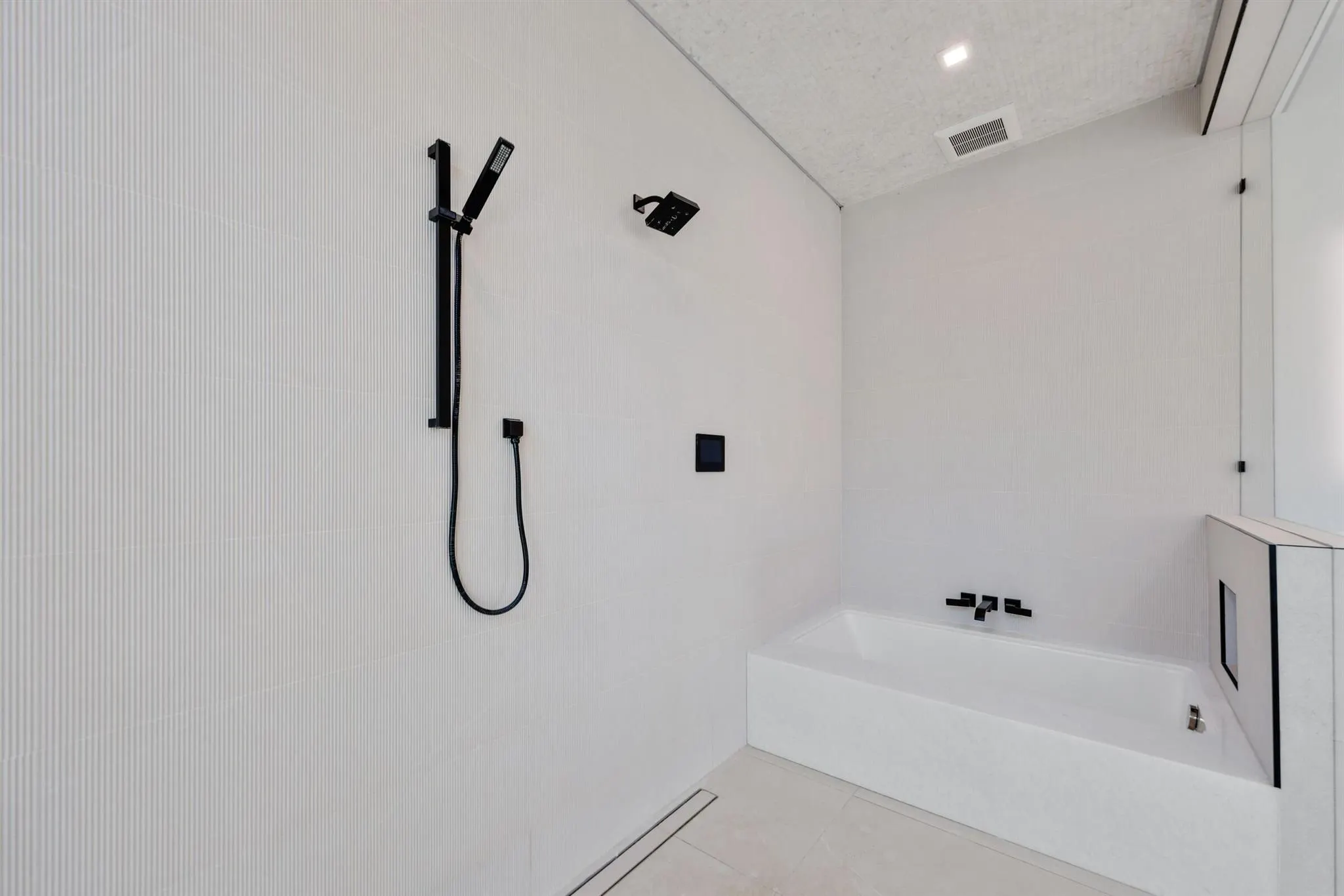 933 Allamanda Drive