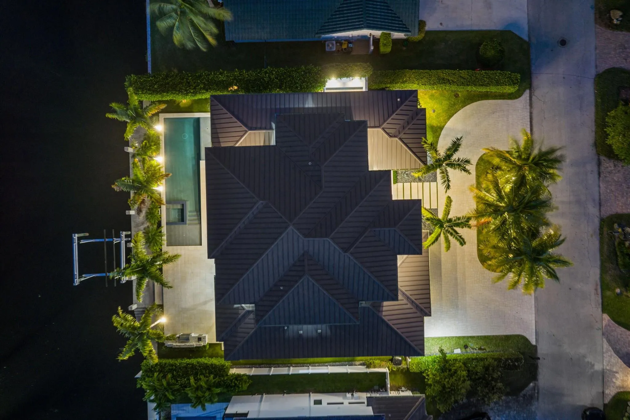933 Allamanda Drive
