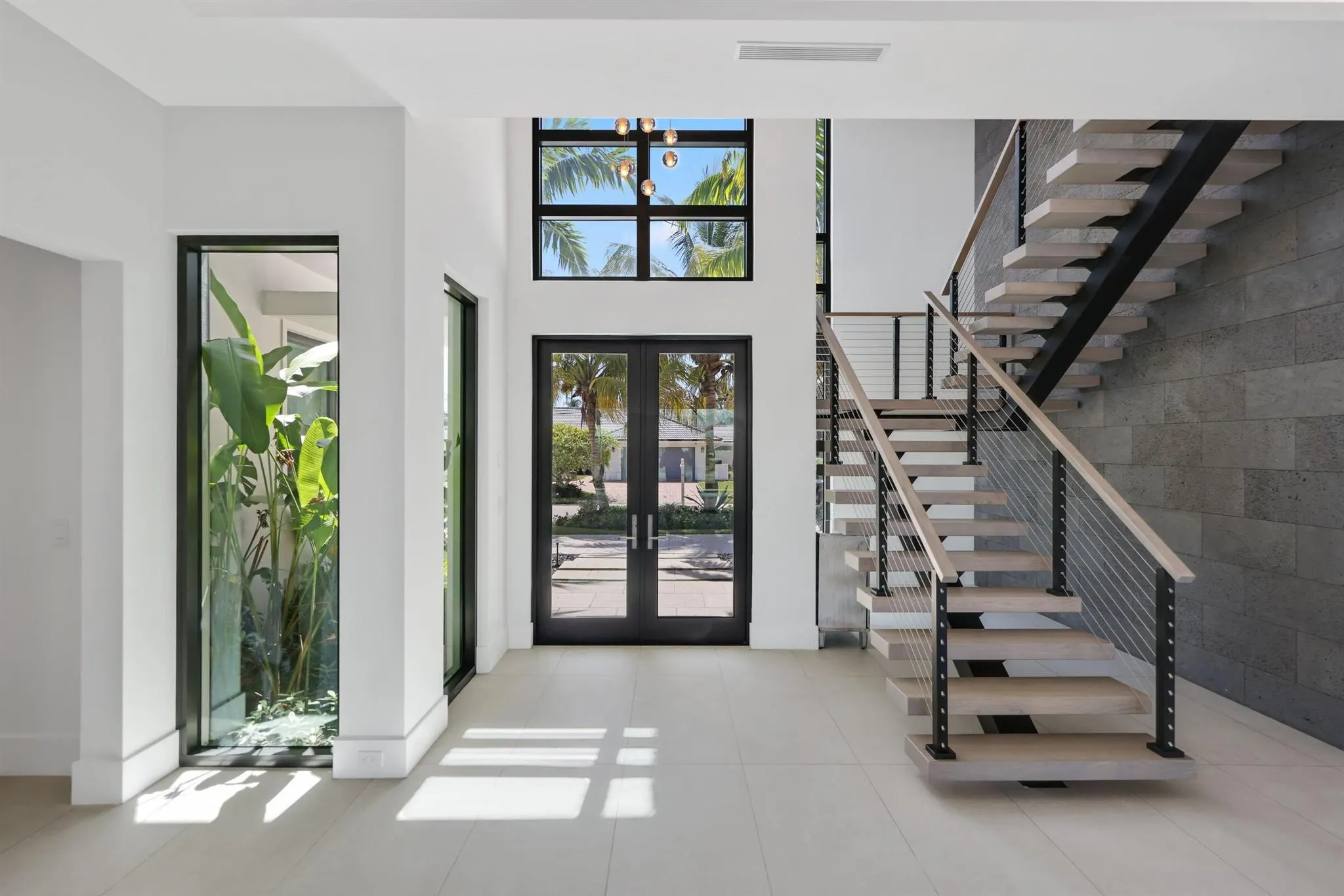 933 Allamanda Drive