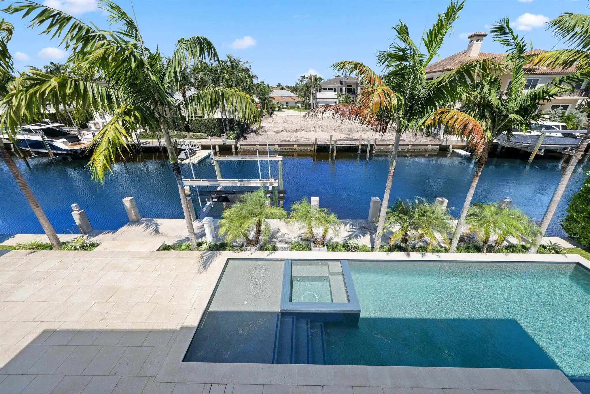 933 Allamanda Drive