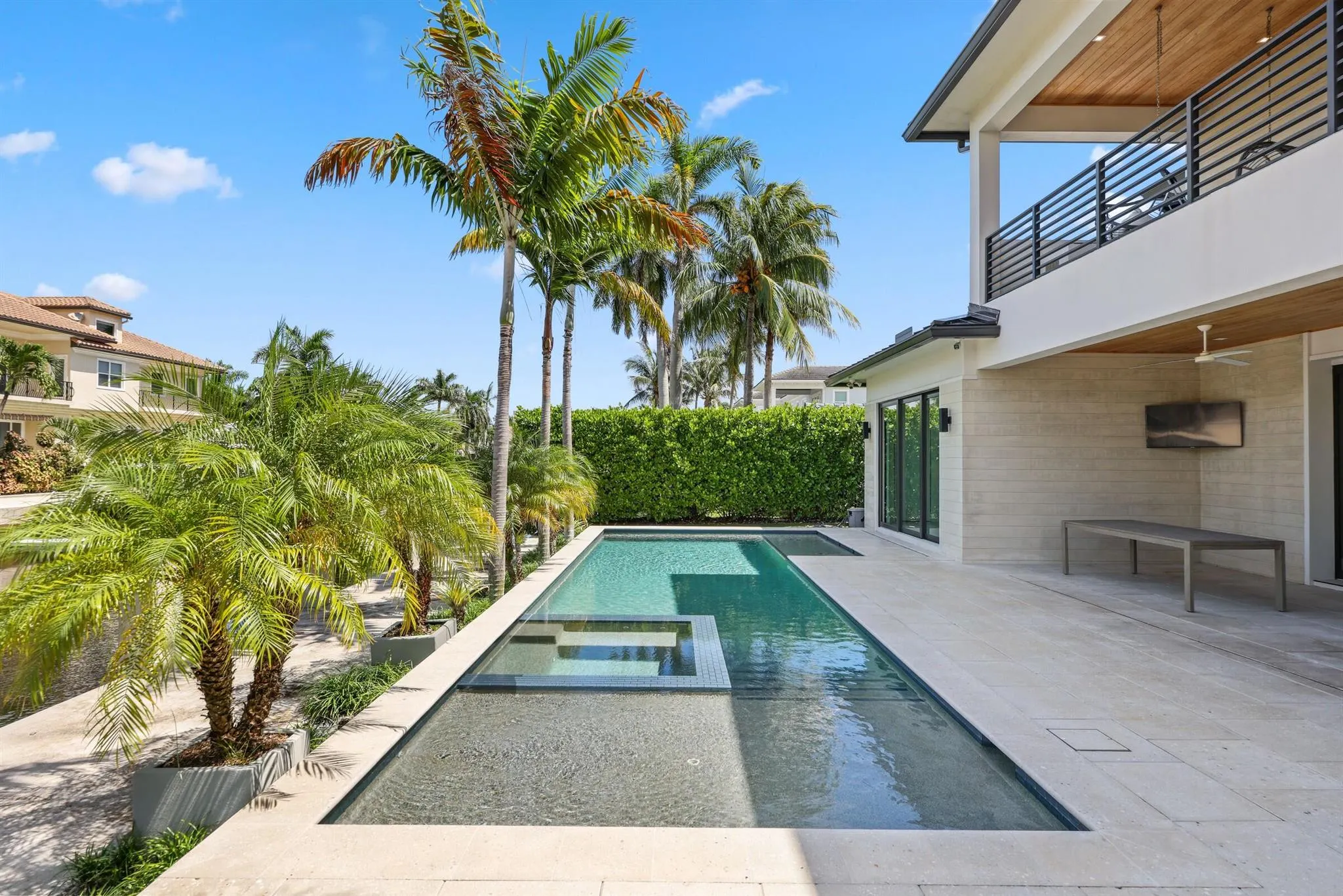 933 Allamanda Drive