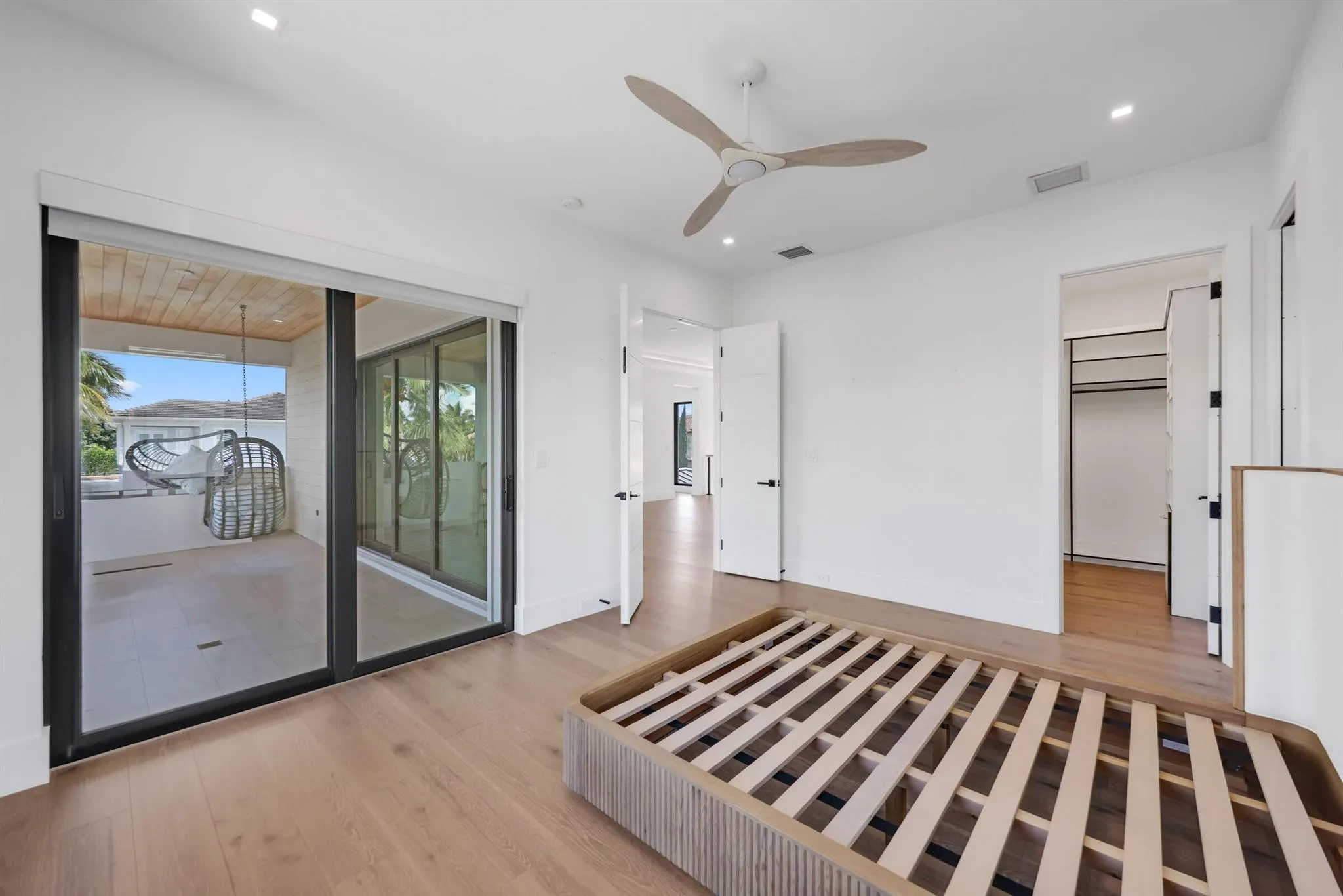 933 Allamanda Drive