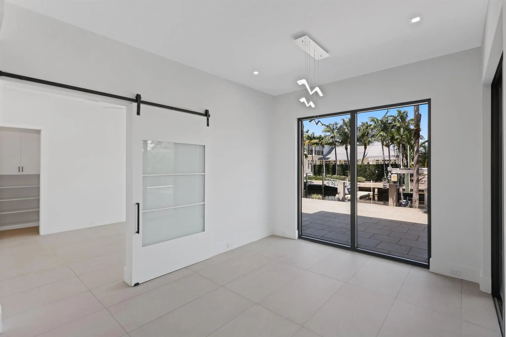 933 Allamanda Drive