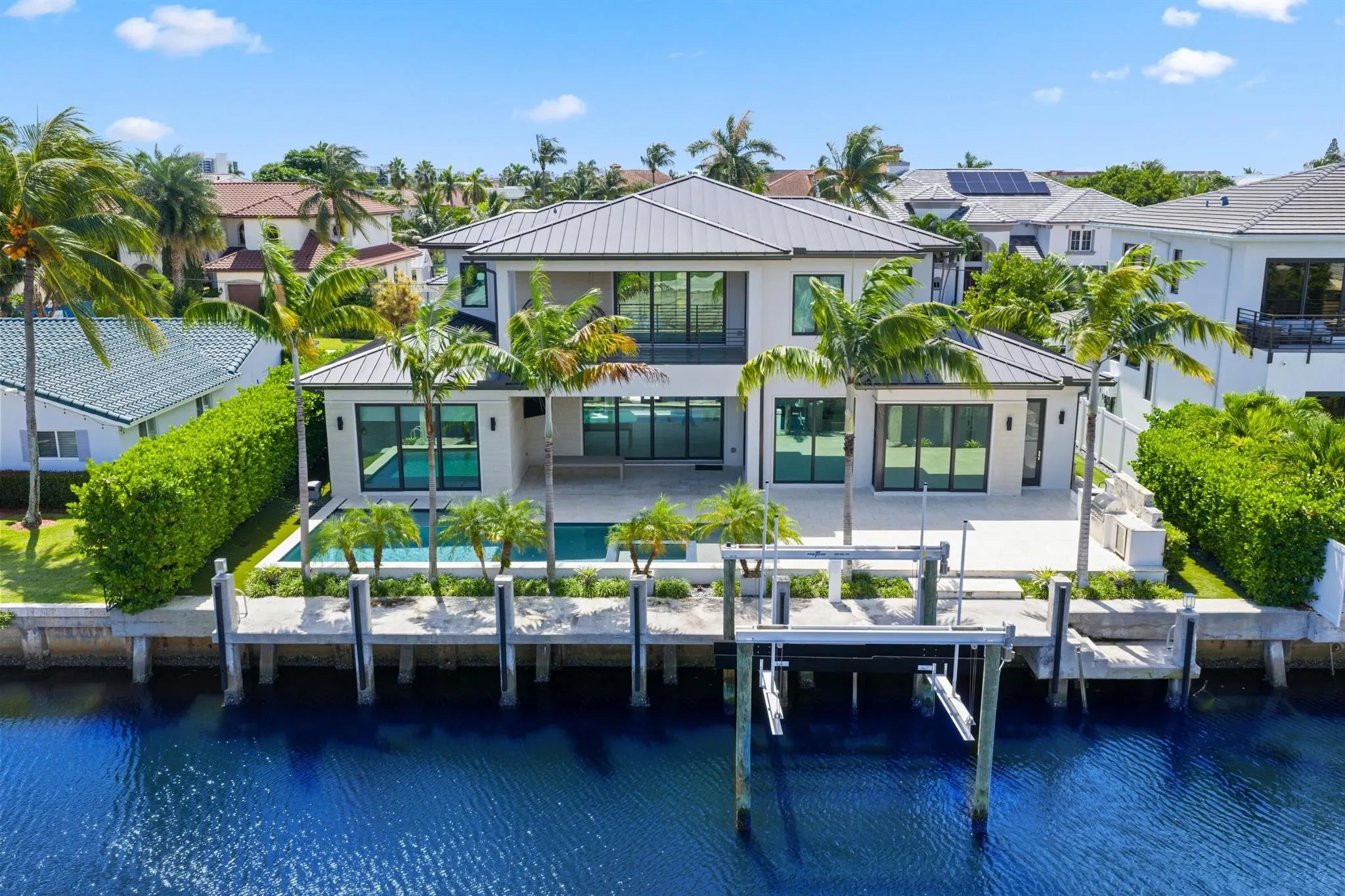933 Allamanda Drive
