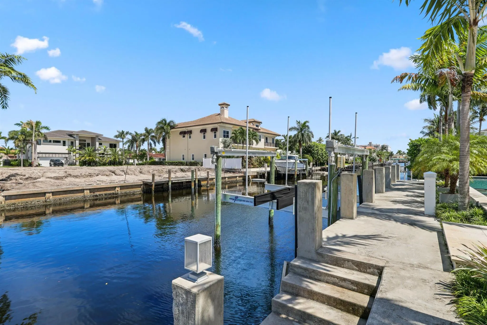 933 Allamanda Drive