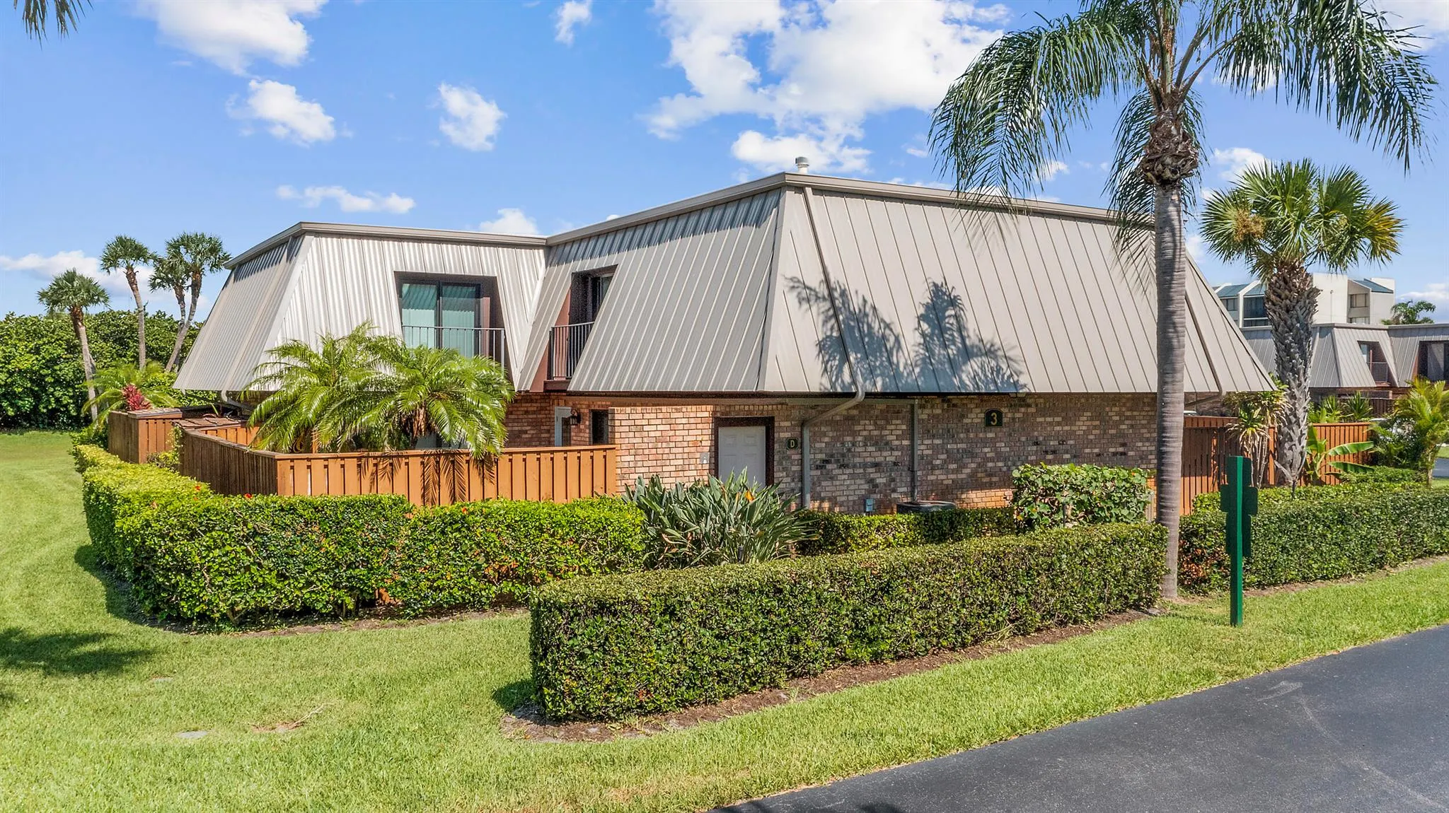 1420 Ocean Way, #3d