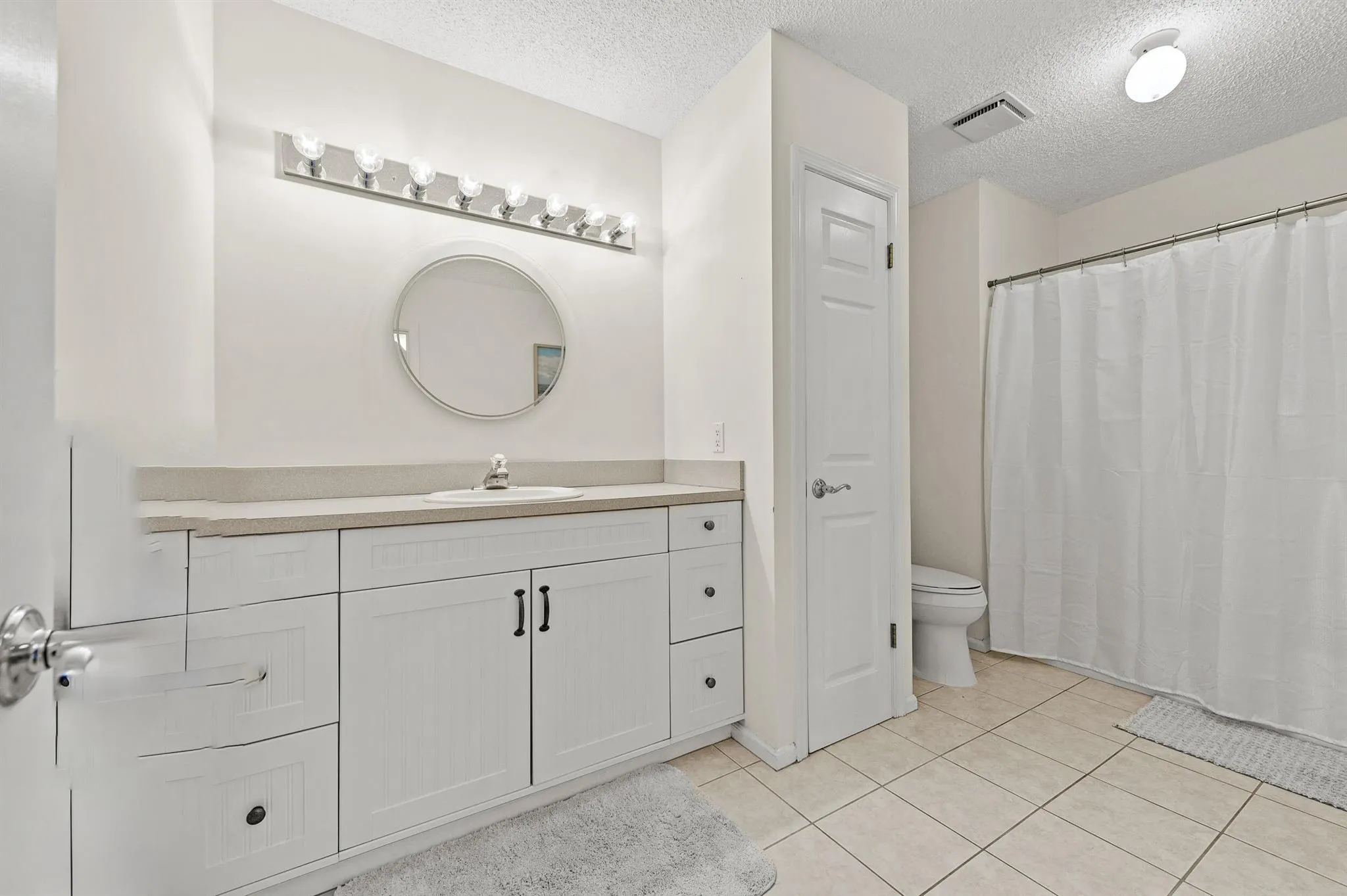 1420 Ocean Way, #3d
