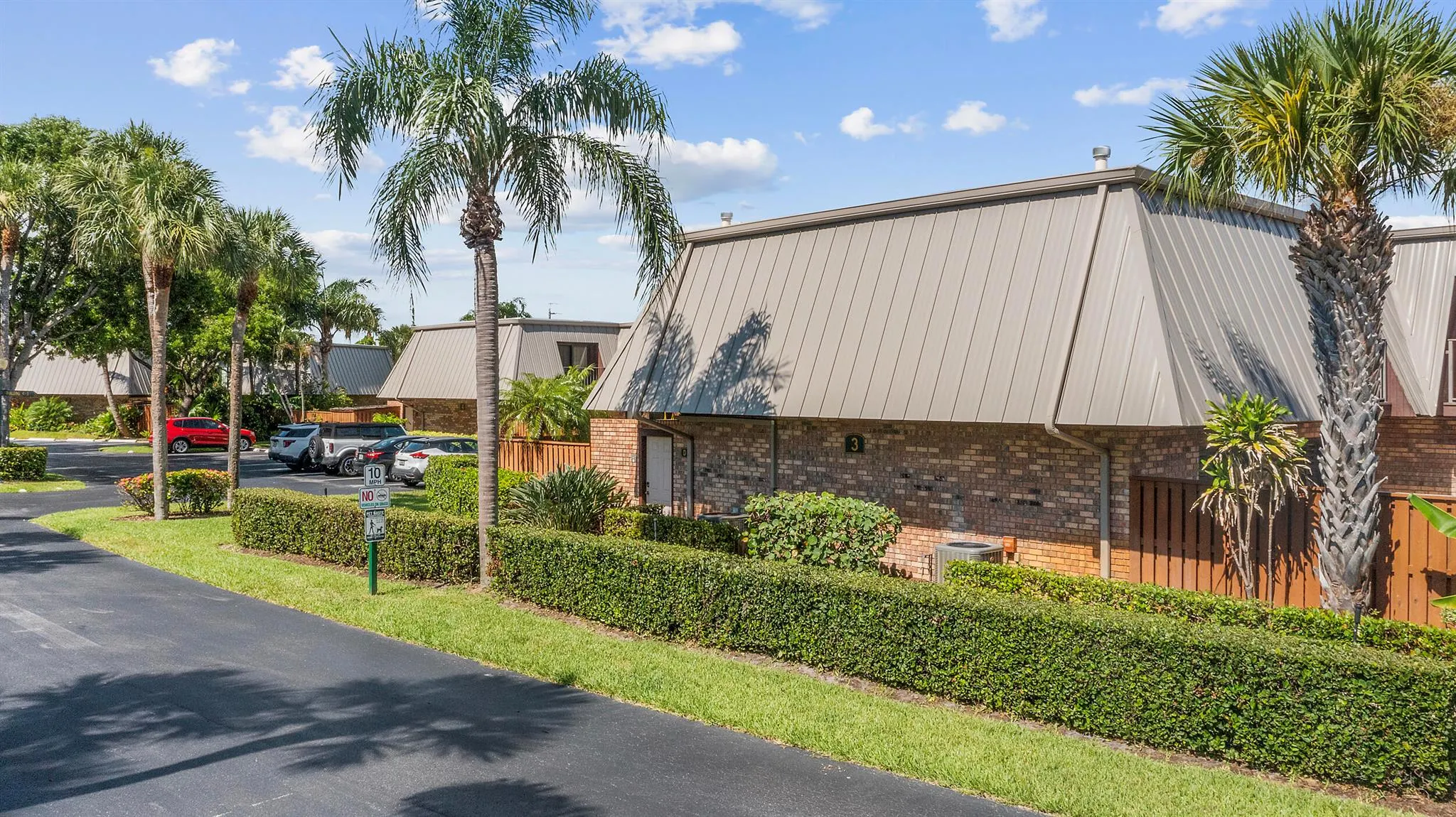 1420 Ocean Way, #3d