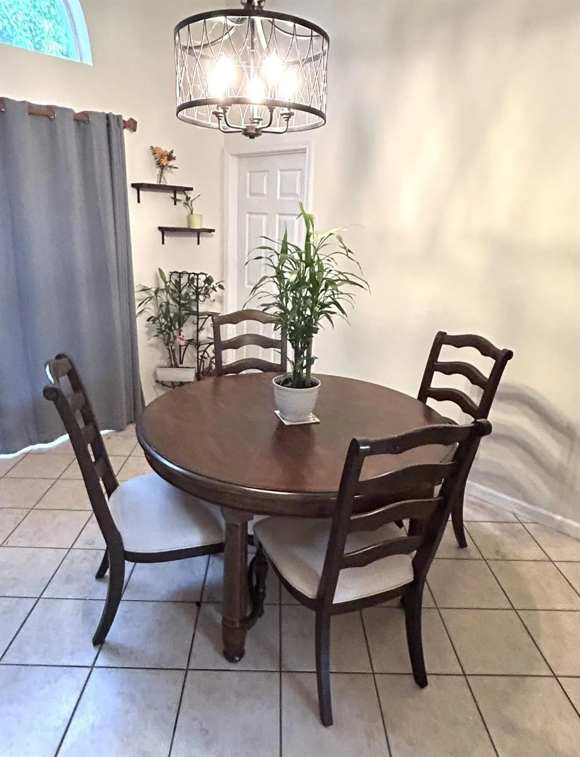 2202 Soundings Court