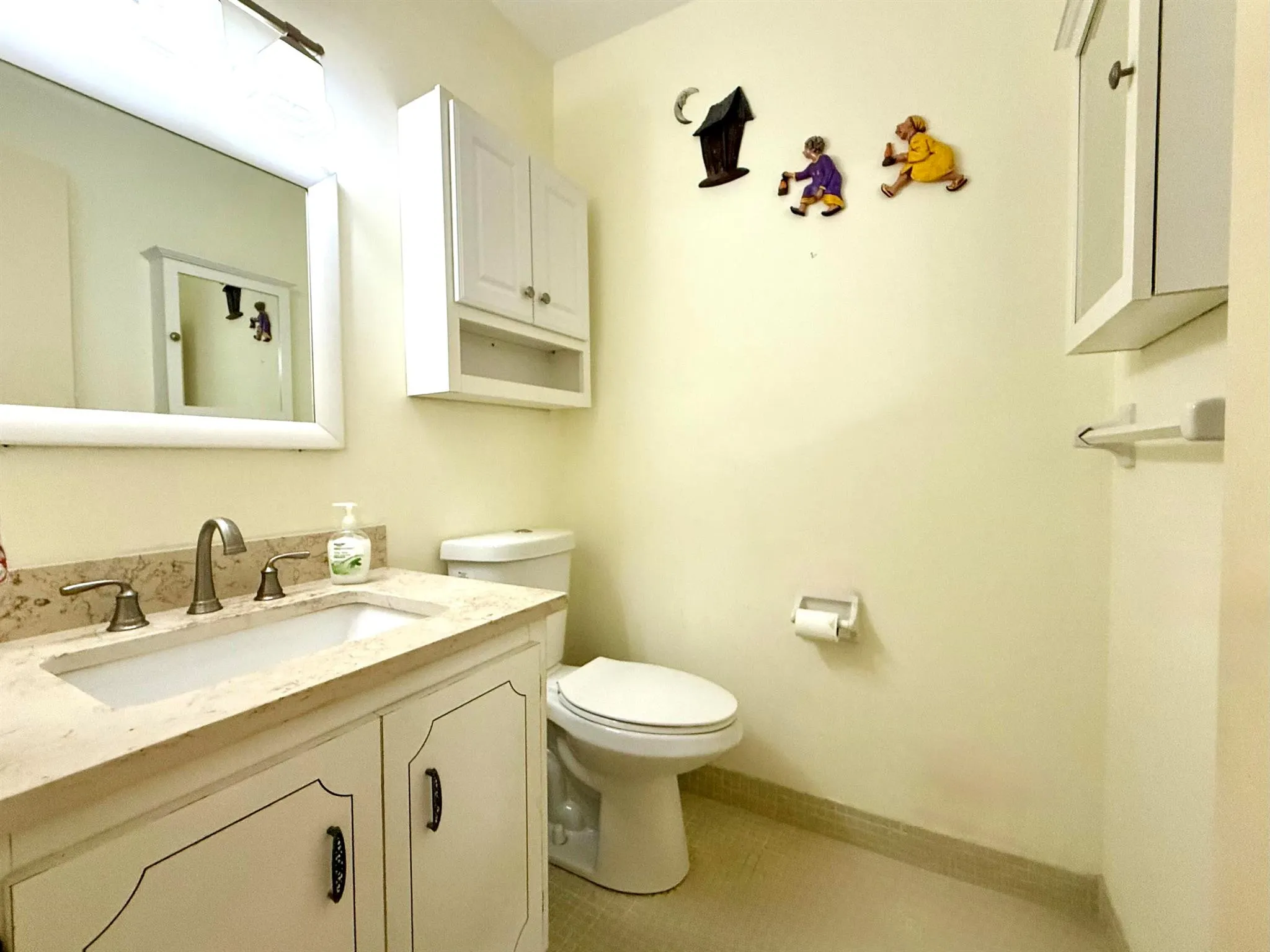 215 South Boulevard, #C