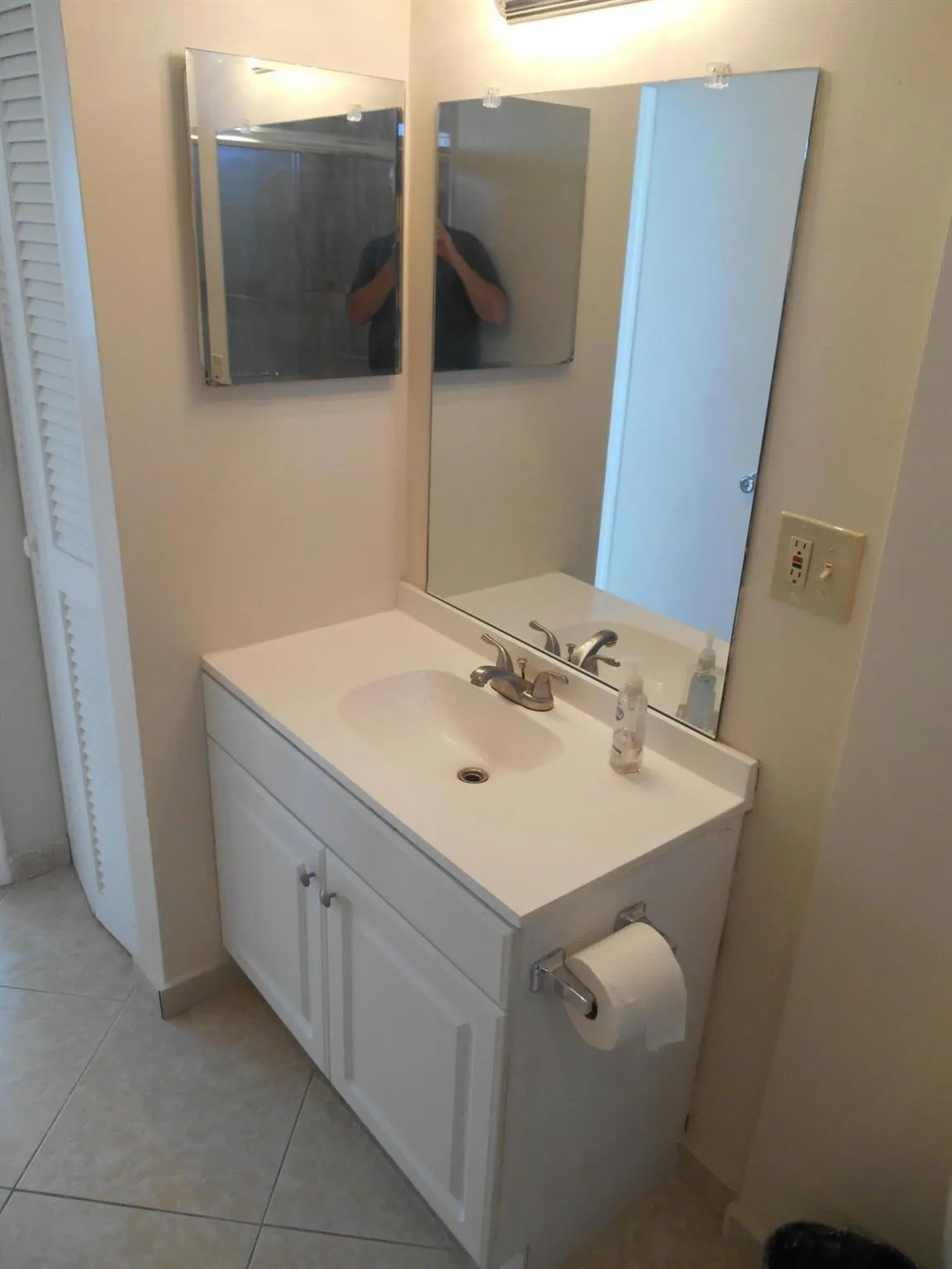 2615 NE 1st Court, #301