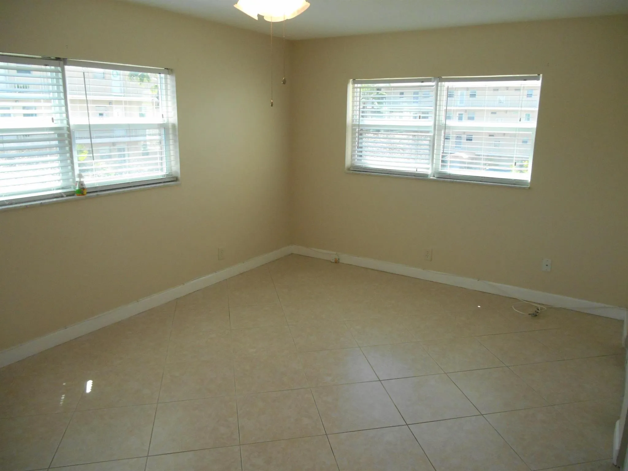 2615 NE 1st Court, #301