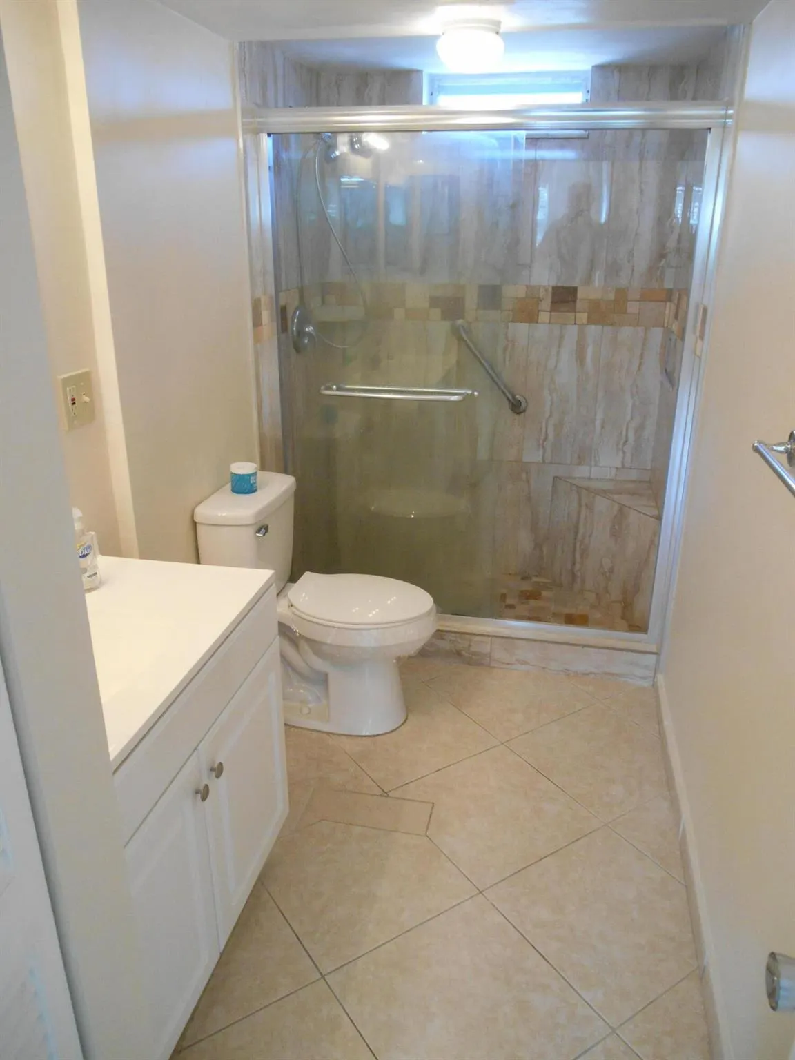 2615 NE 1st Court, #301