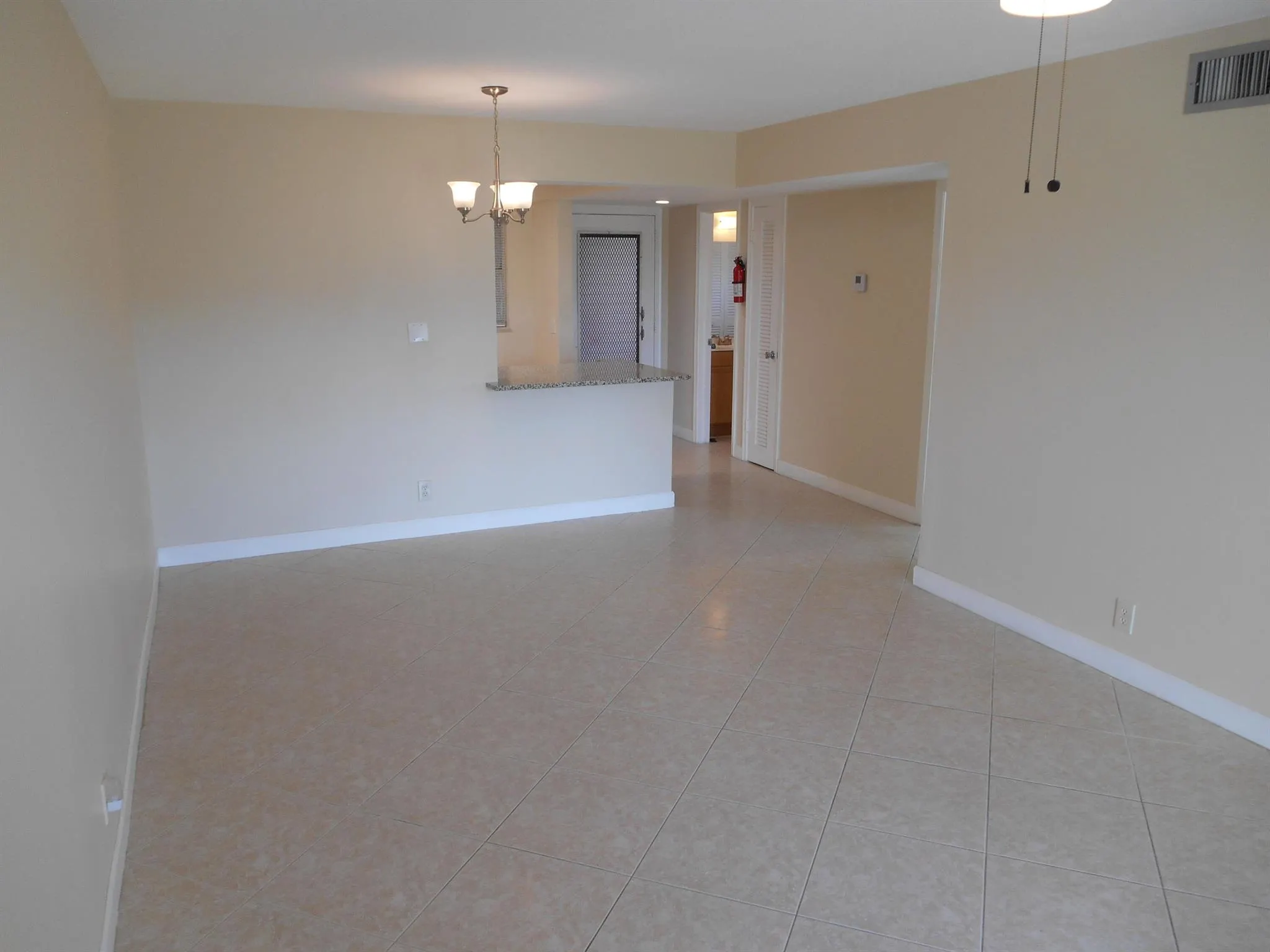 2615 NE 1st Court, #301