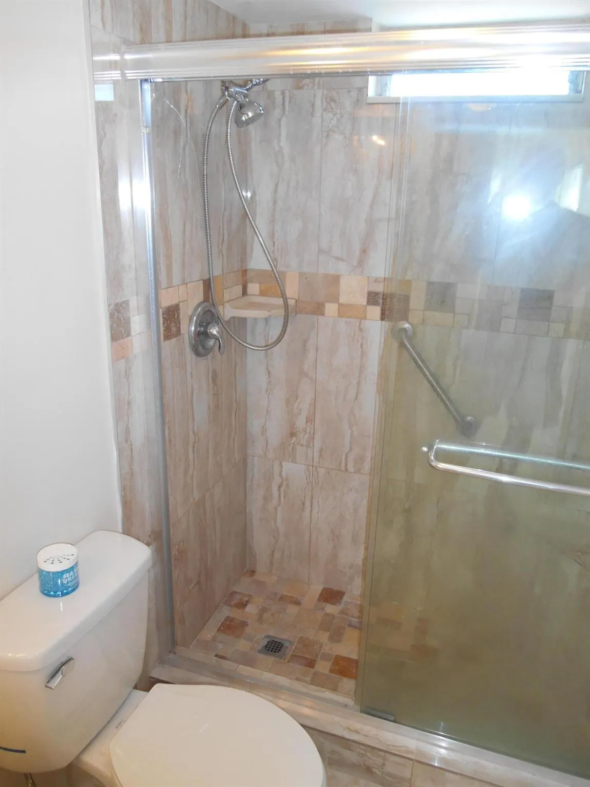 2615 NE 1st Court, #301