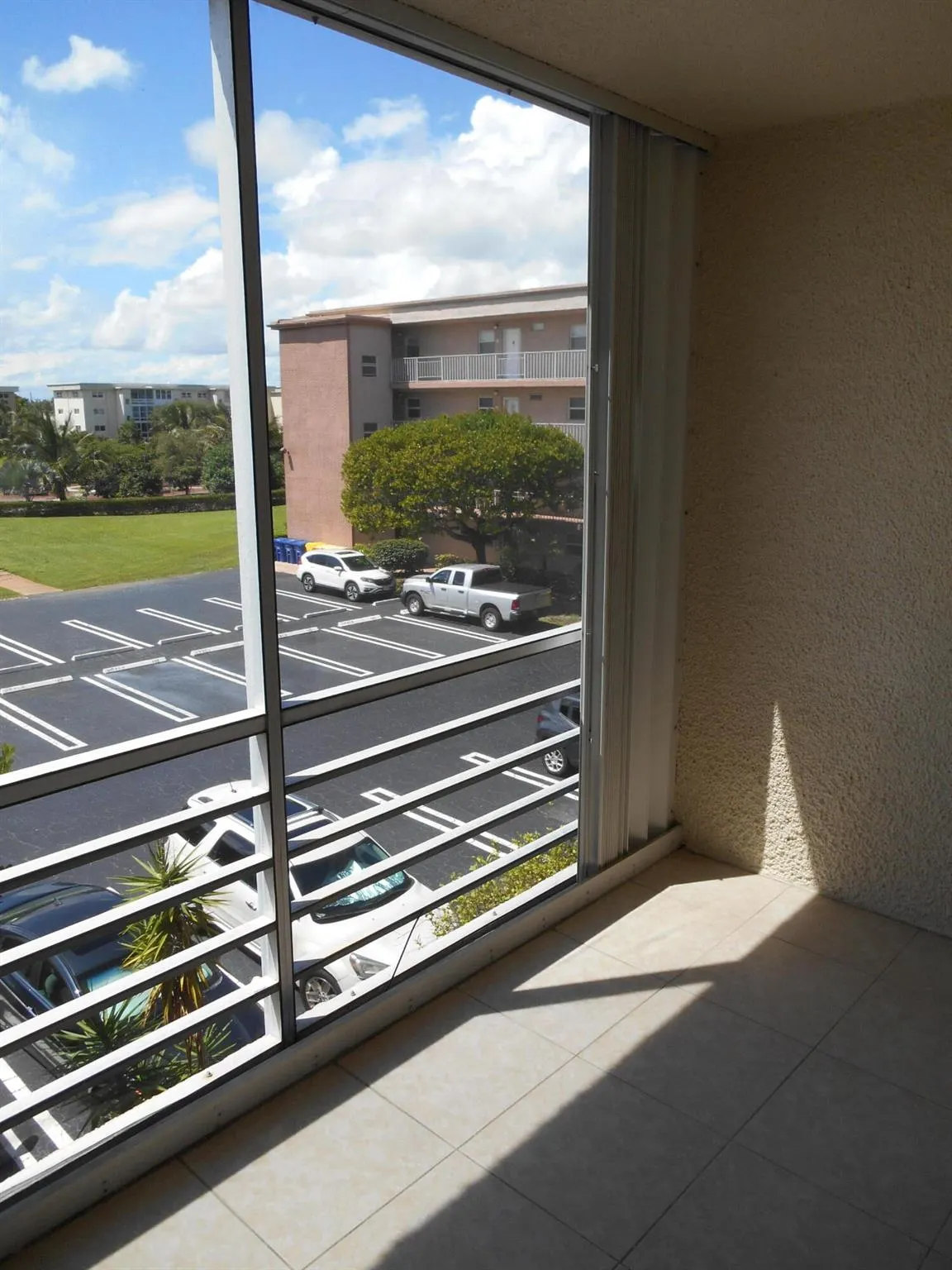 2615 NE 1st Court, #301