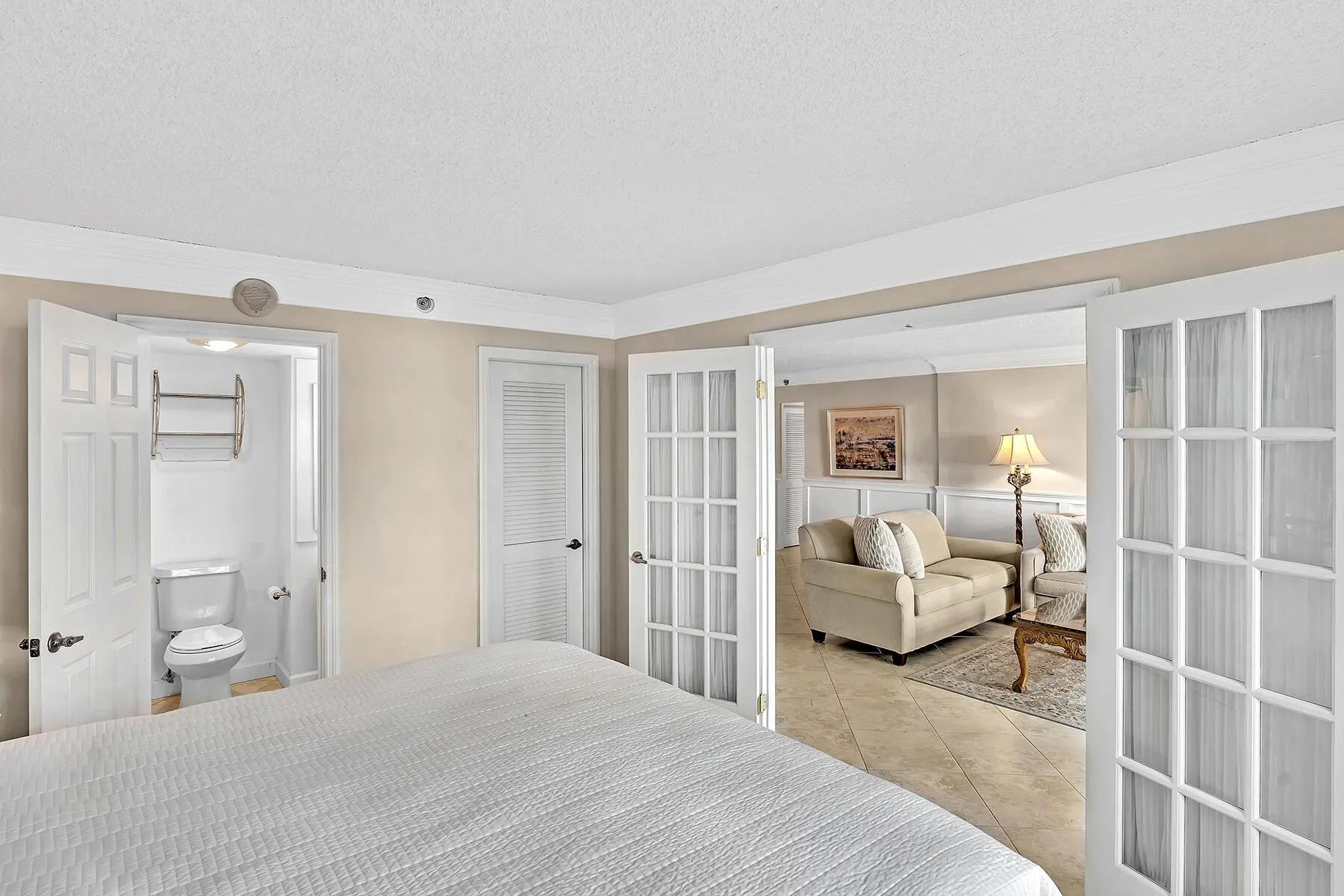 3301 S Ocean Boulevard, #104