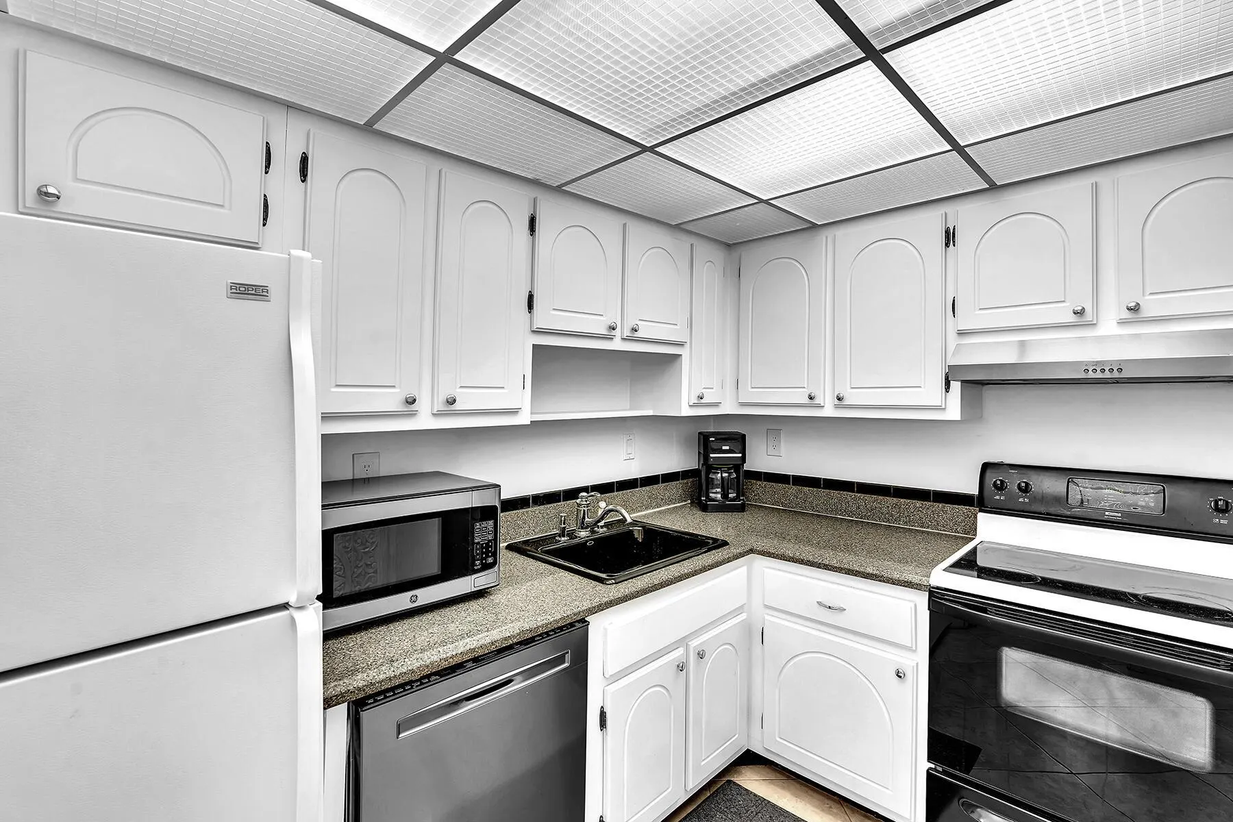 3301 S Ocean Boulevard, #104