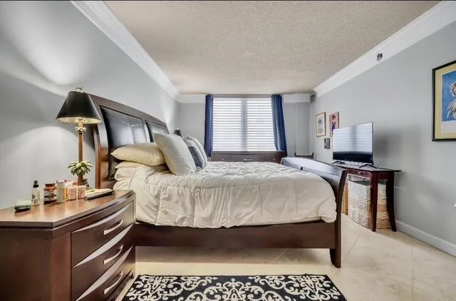 3301 S Ocean Boulevard, #104