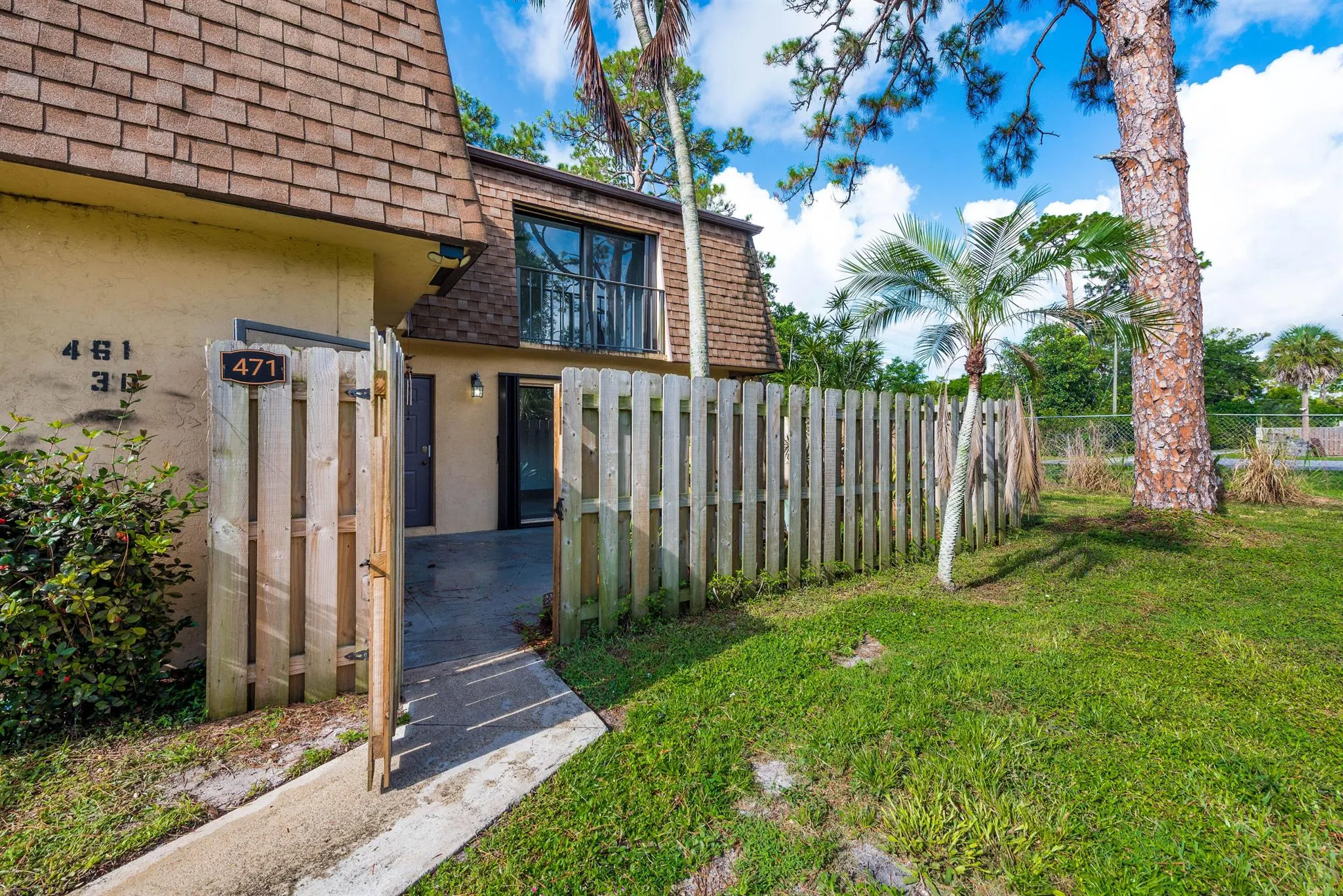 471 Kirk Road, #D
