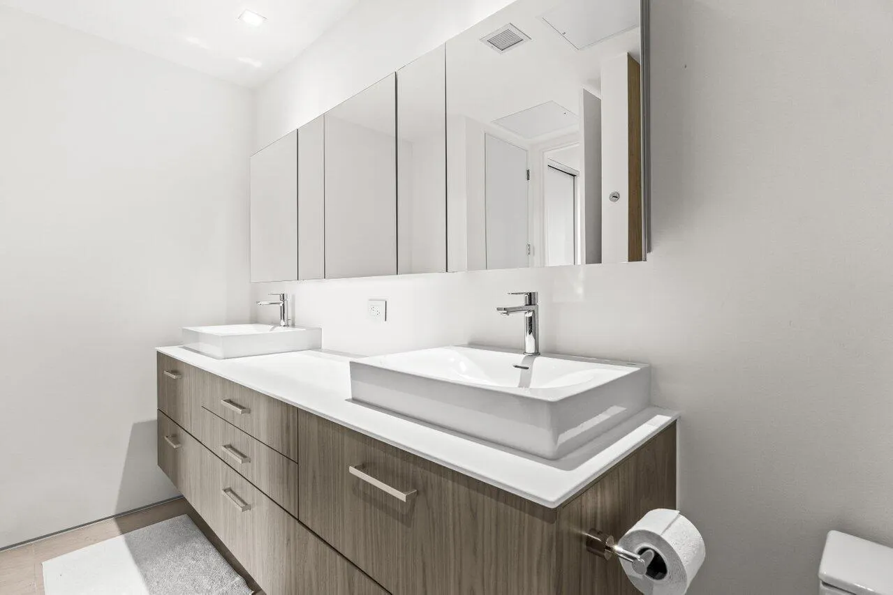 300 S Australian Avenue, #1104