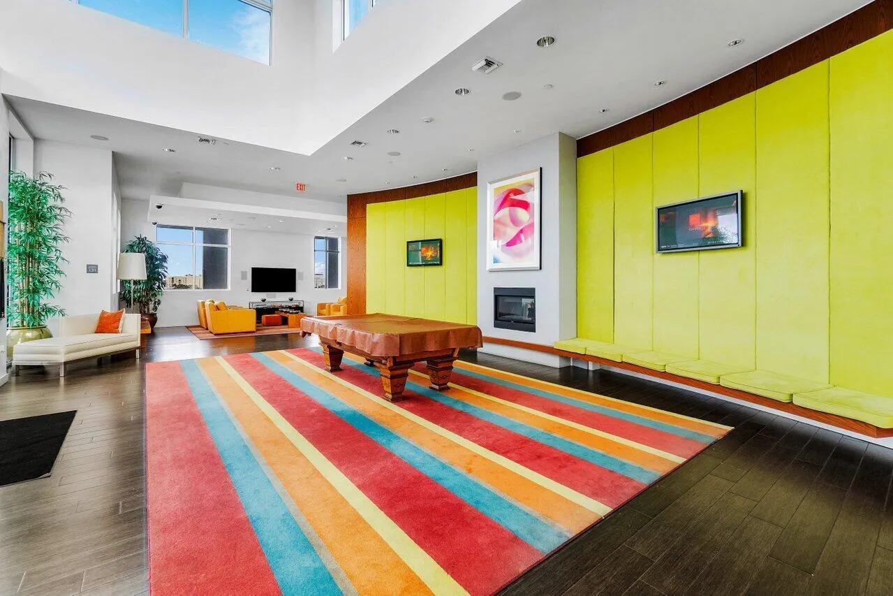 300 S Australian Avenue, #1104