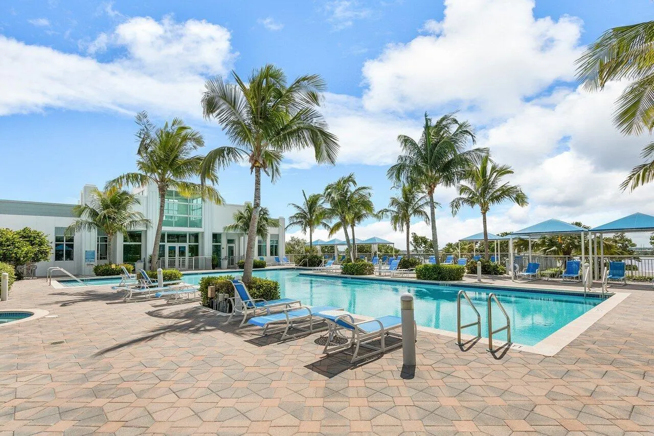 300 S Australian Avenue, #1104