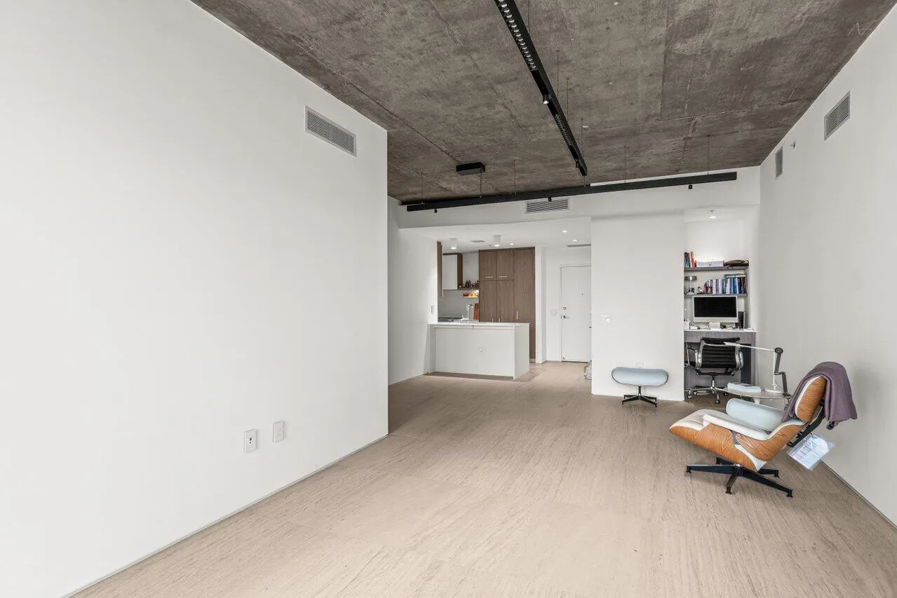 300 S Australian Avenue, #1104