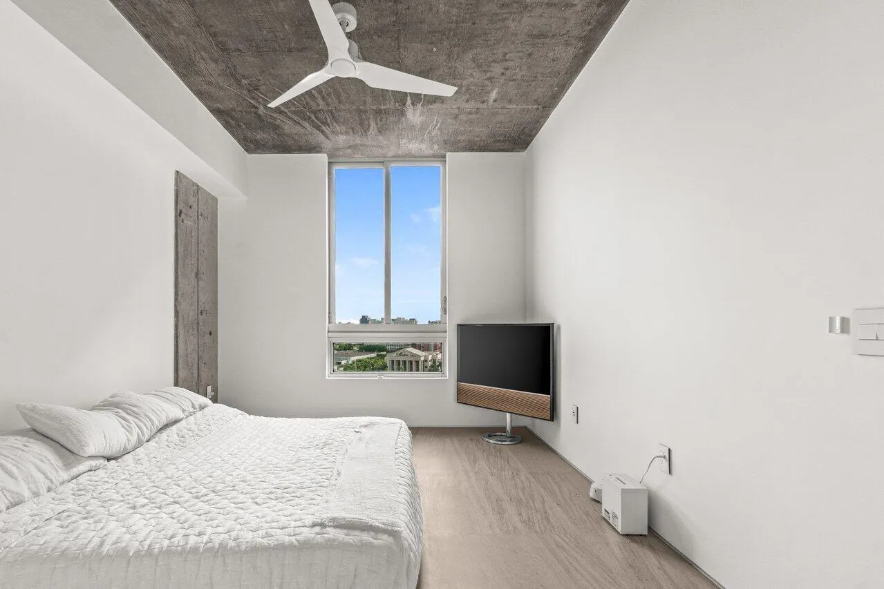 300 S Australian Avenue, #1104