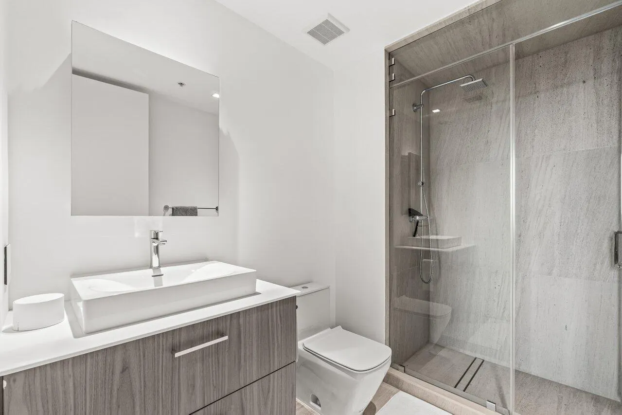 300 S Australian Avenue, #1104