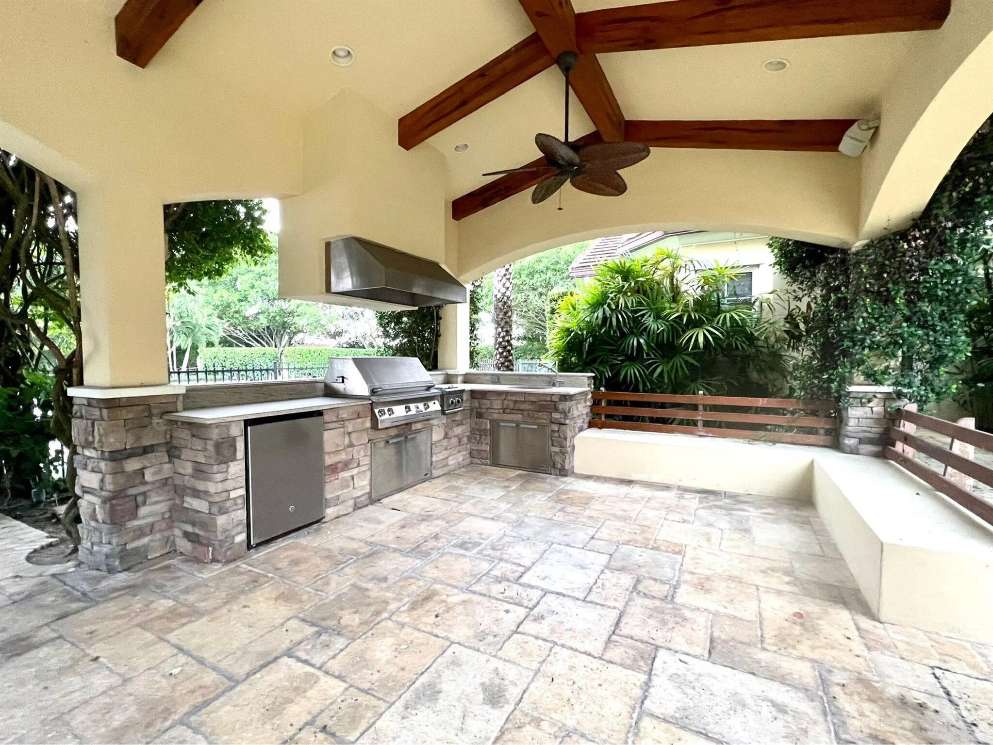 2057 Appaloosa Trail