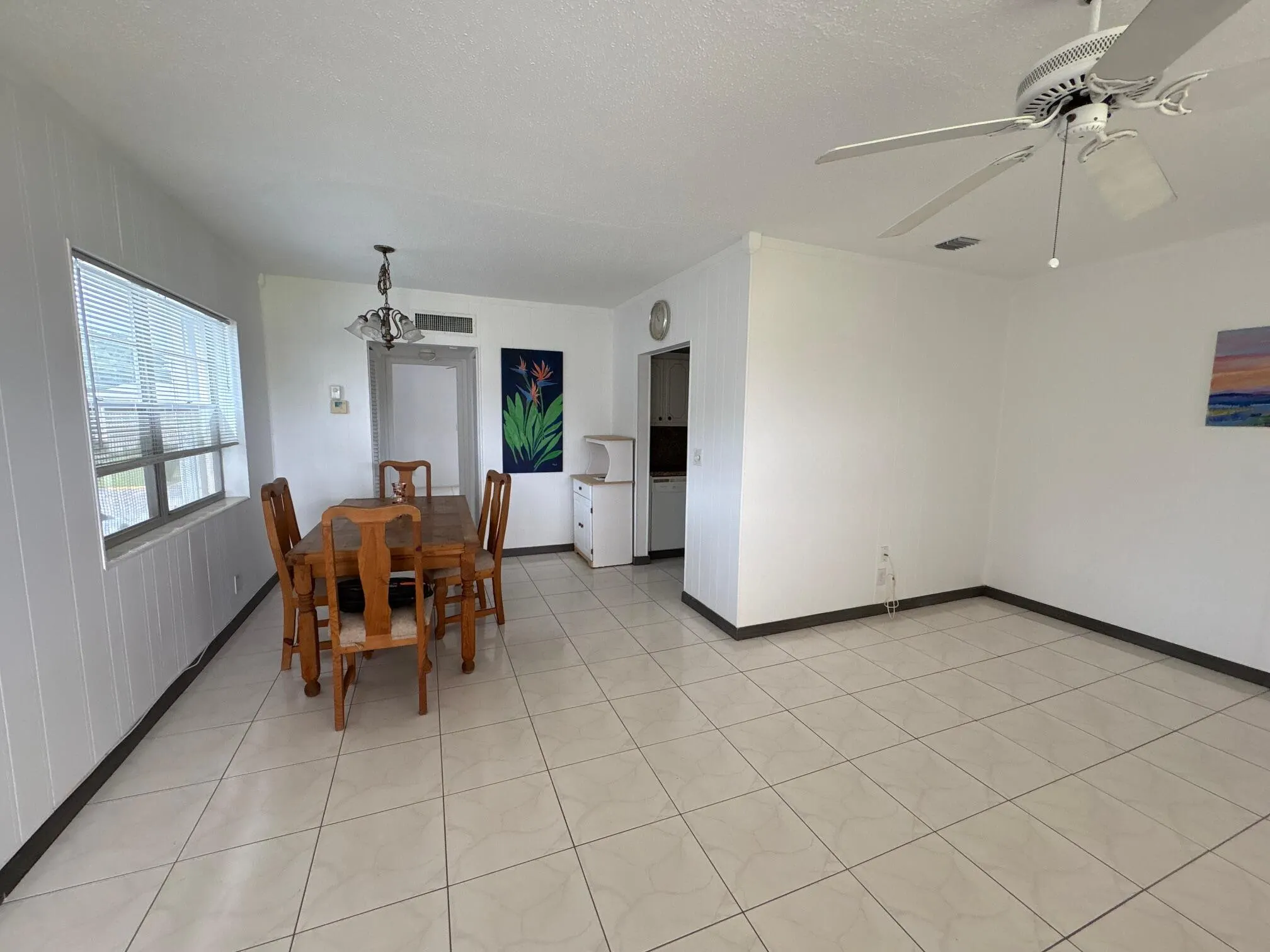 137 Salisbury F