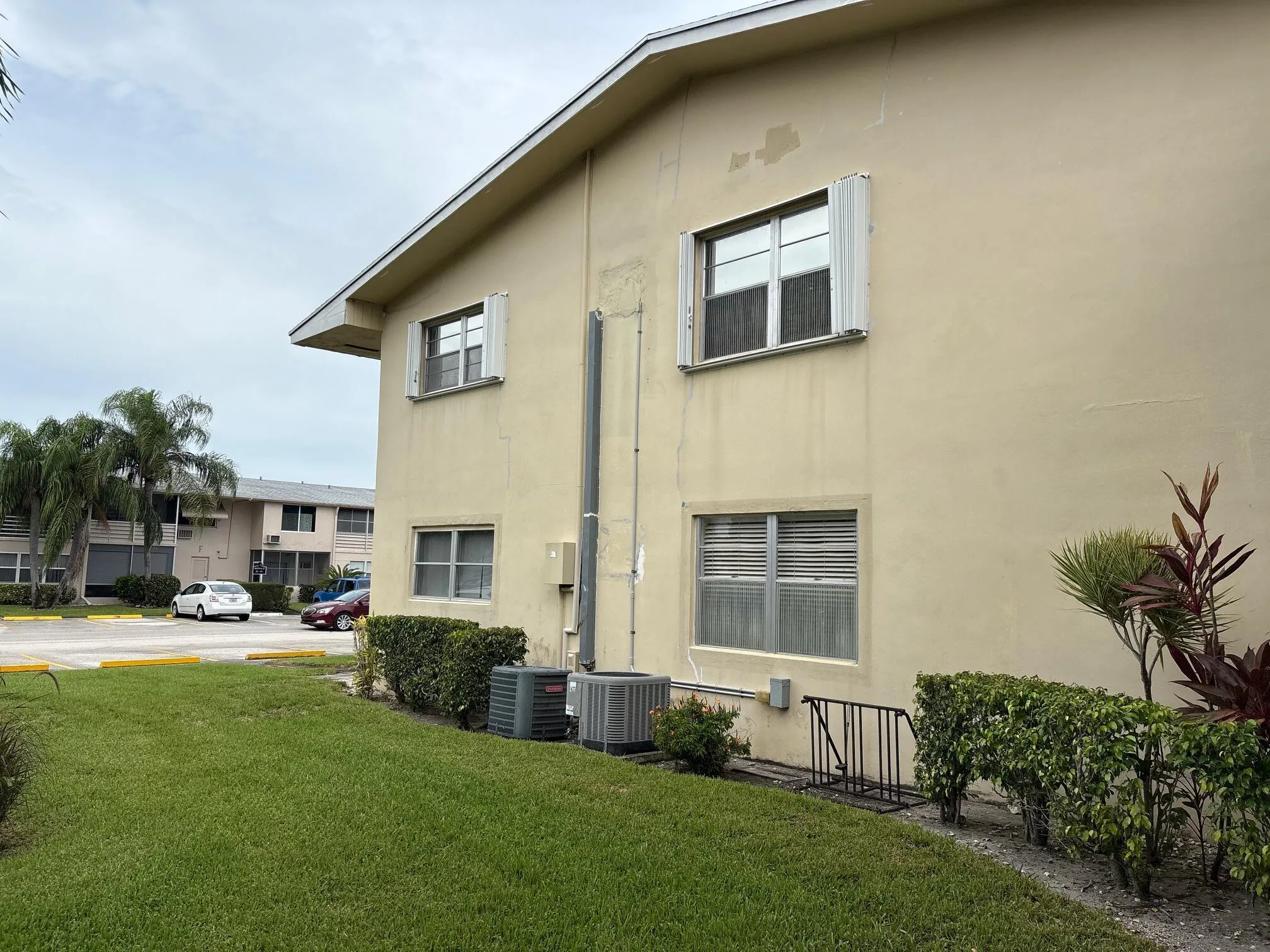 137 Salisbury F