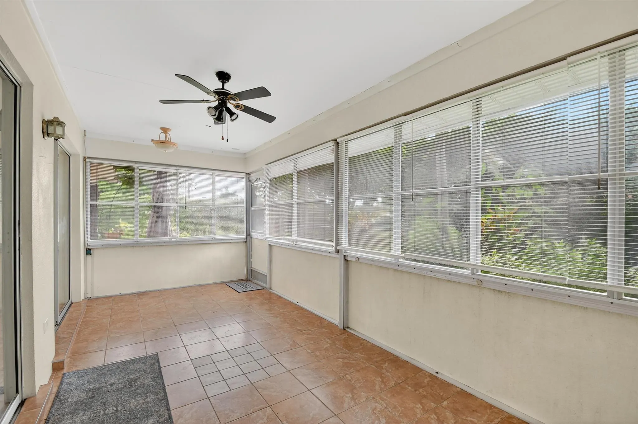 638 Marlboro Oval