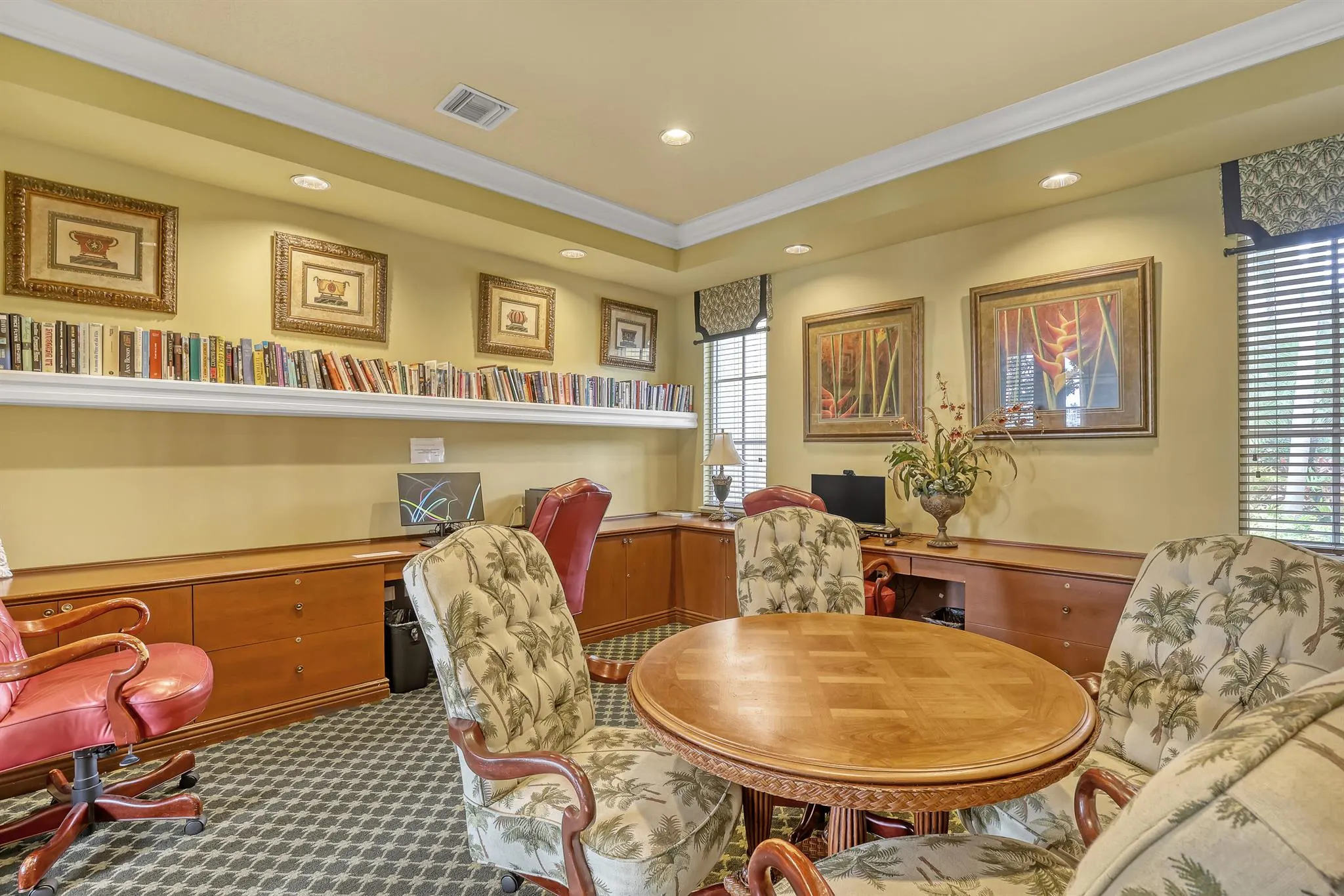 145 Yacht Club Way, #105
