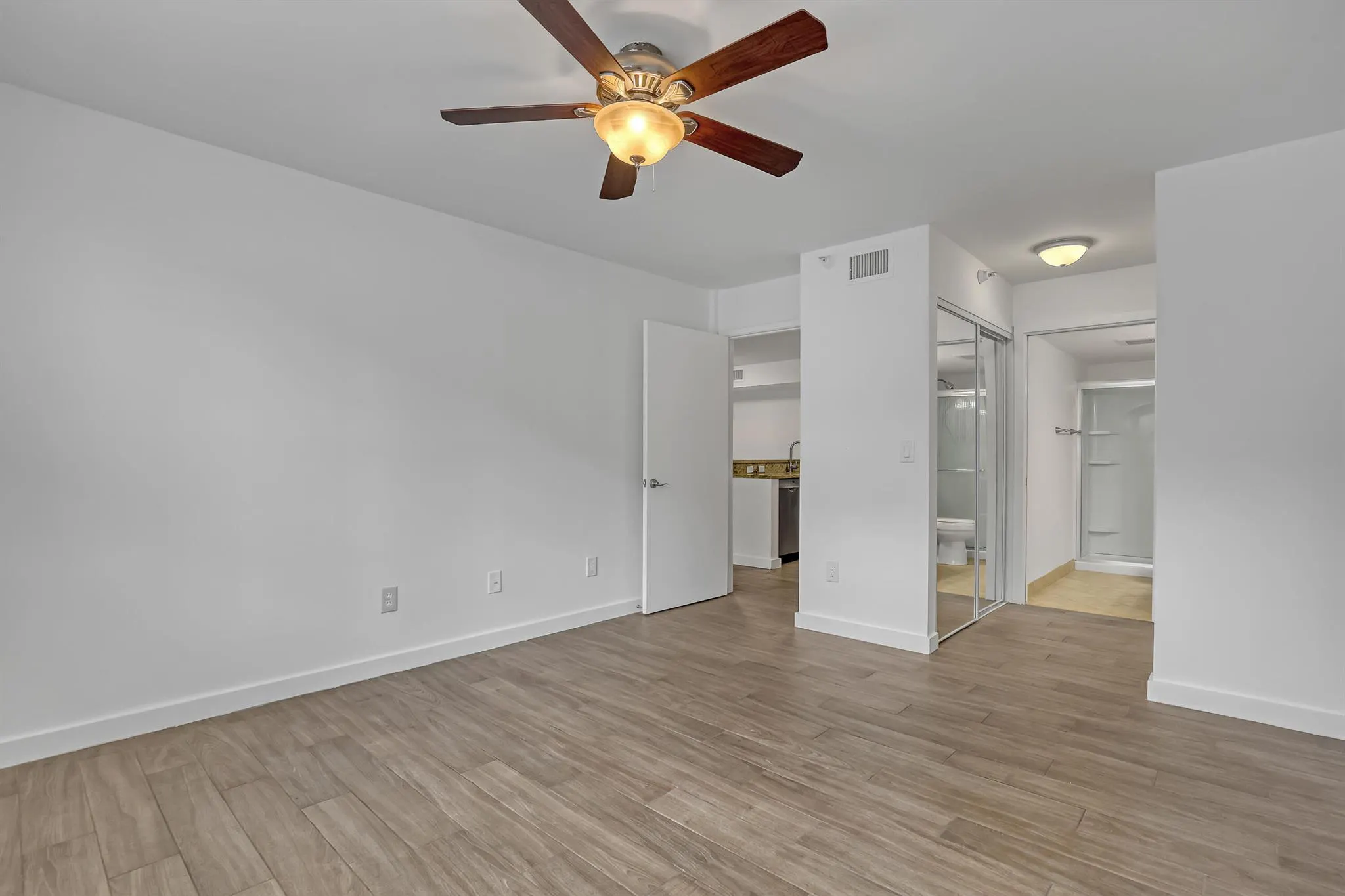 145 Yacht Club Way, #105