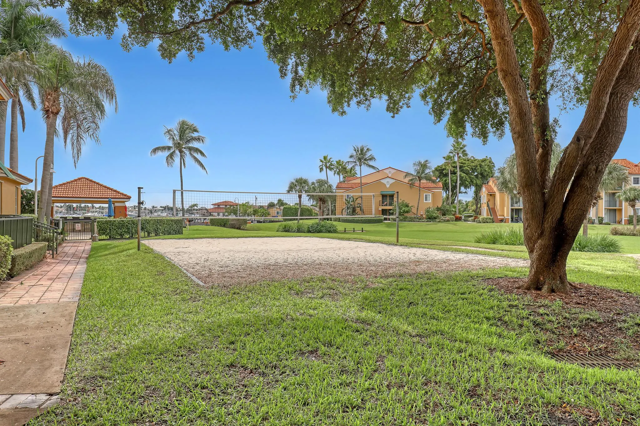 145 Yacht Club Way, #105