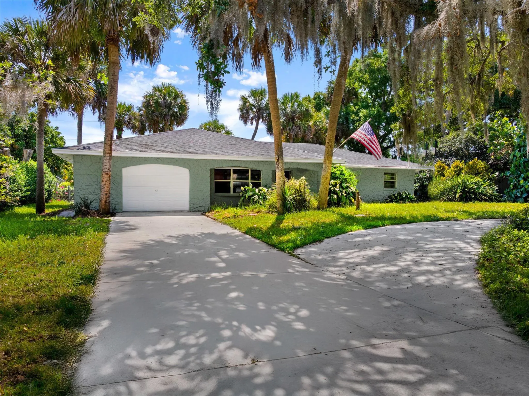 6506 Flora Way