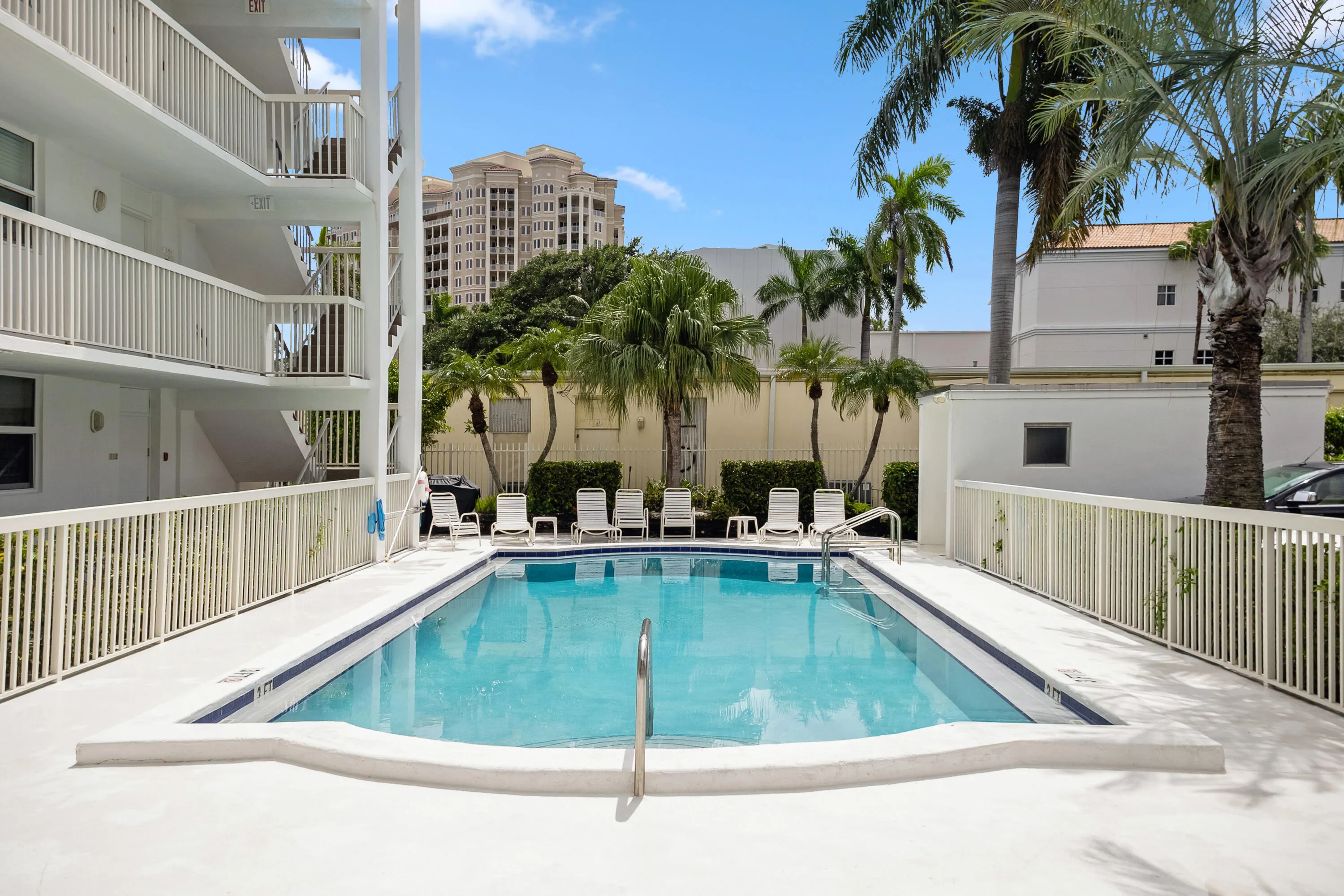 917 N Flagler Drive, #409
