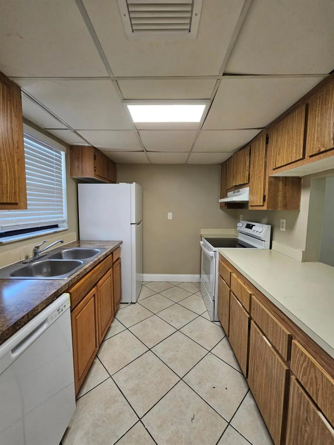 2050 N Congress Avenue, #108
